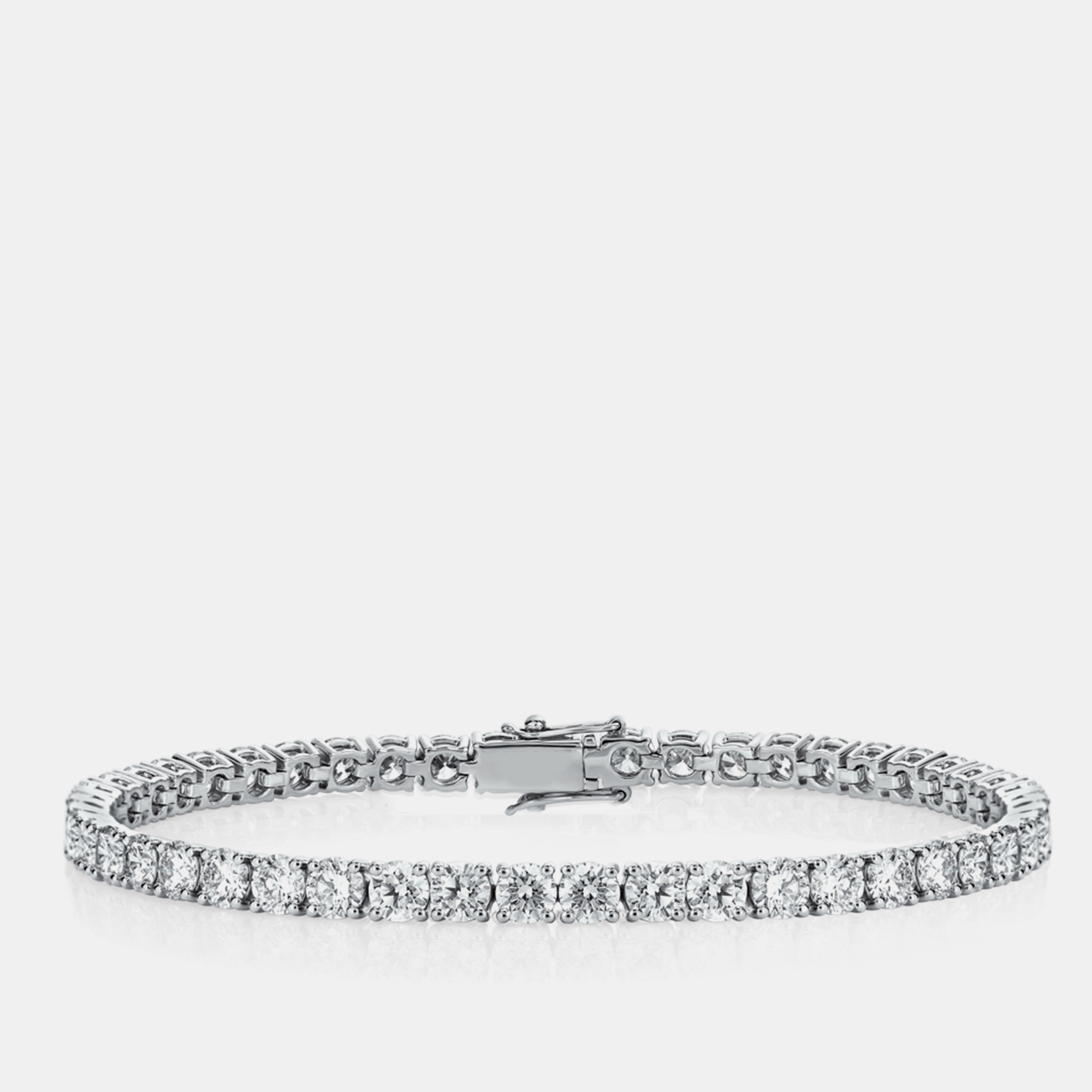 

7.50 cts Round Brilliant Cut 18k White Gold Lab Grown Diamond Tennis Bracelet