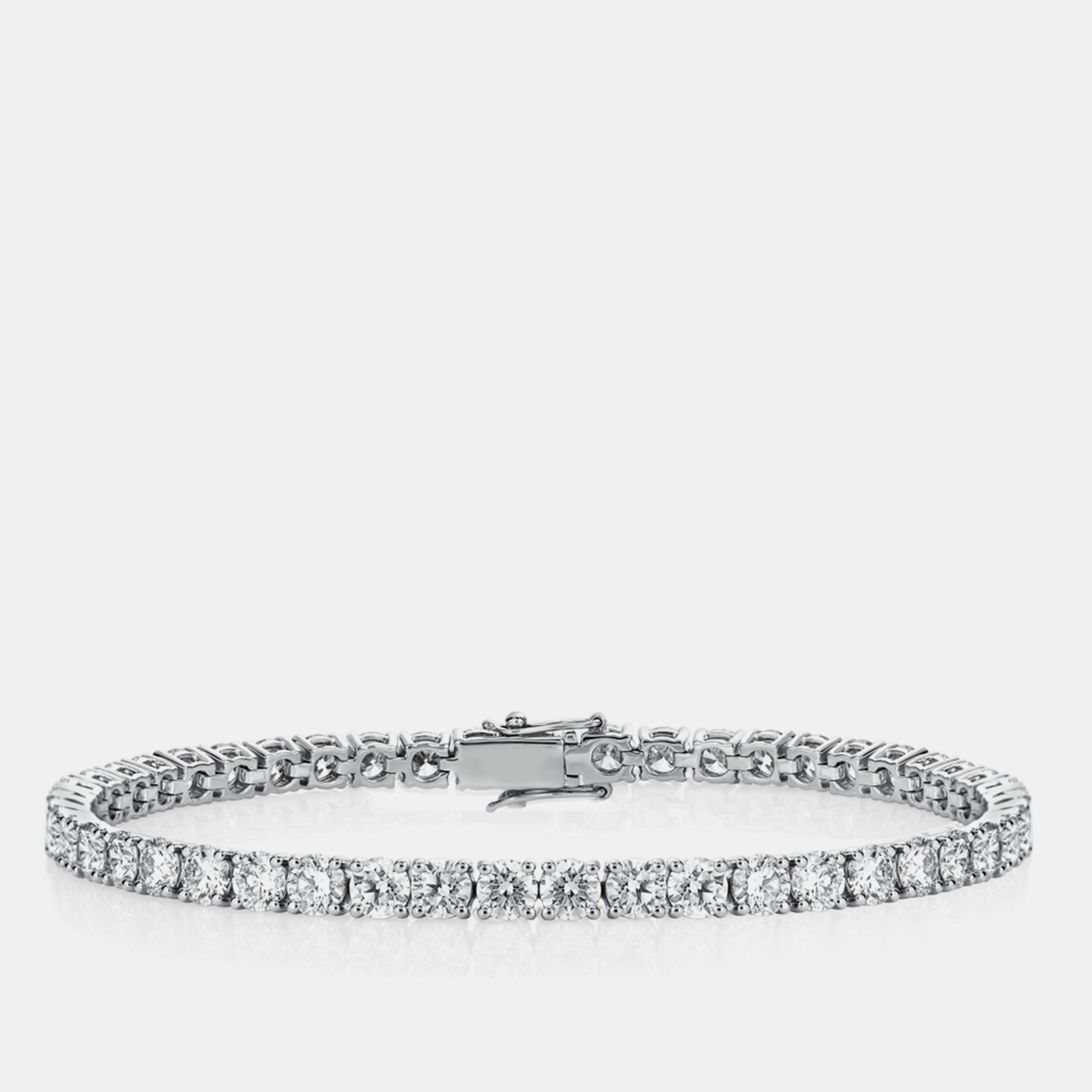 

7.50 cts Round Brilliant Cut 18k White Gold Lab Grown Diamond Tennis Bracelet