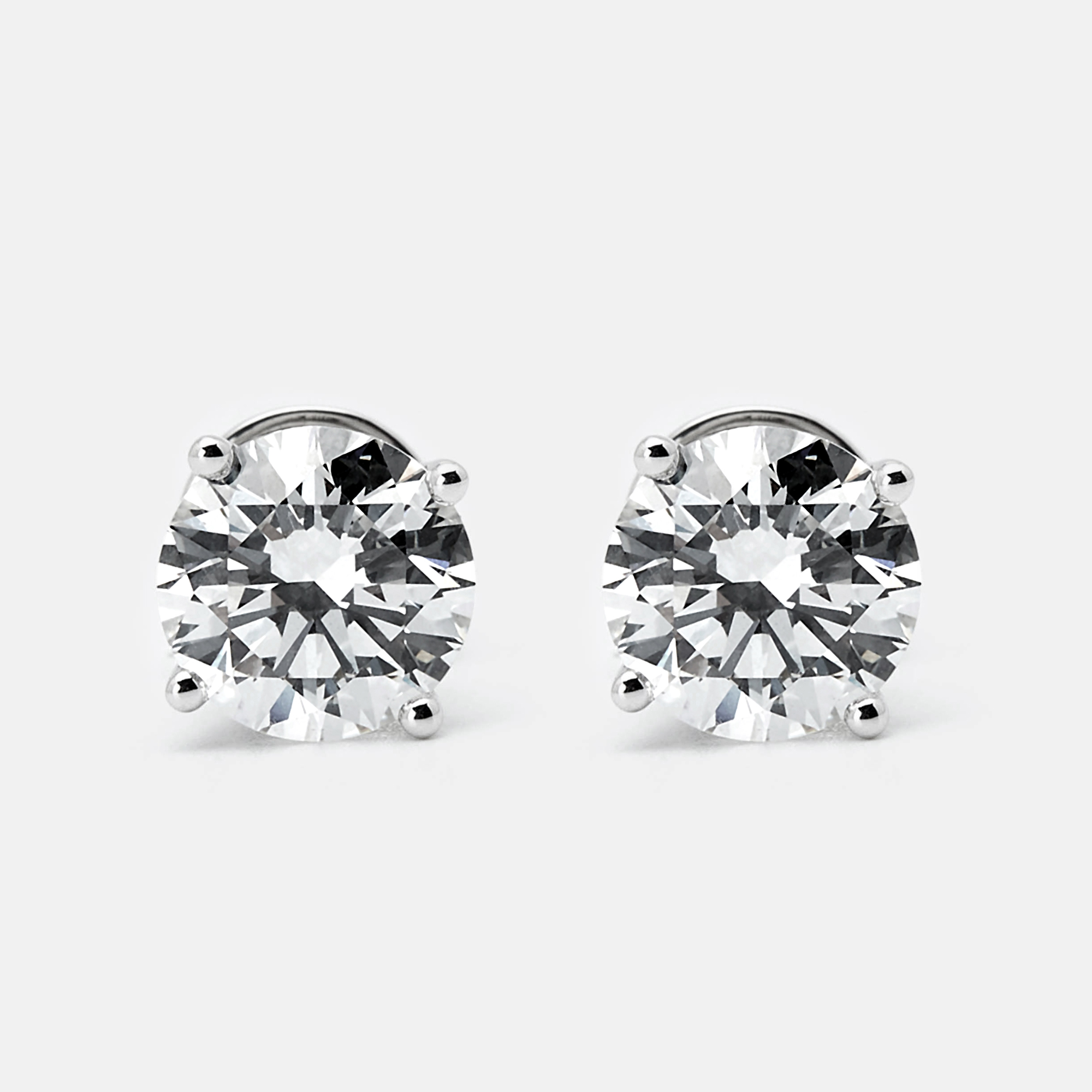 

18k White Gold Round Brilliant Cut Lab Grown Diamonds Earrings (Approx 6.00 ct)