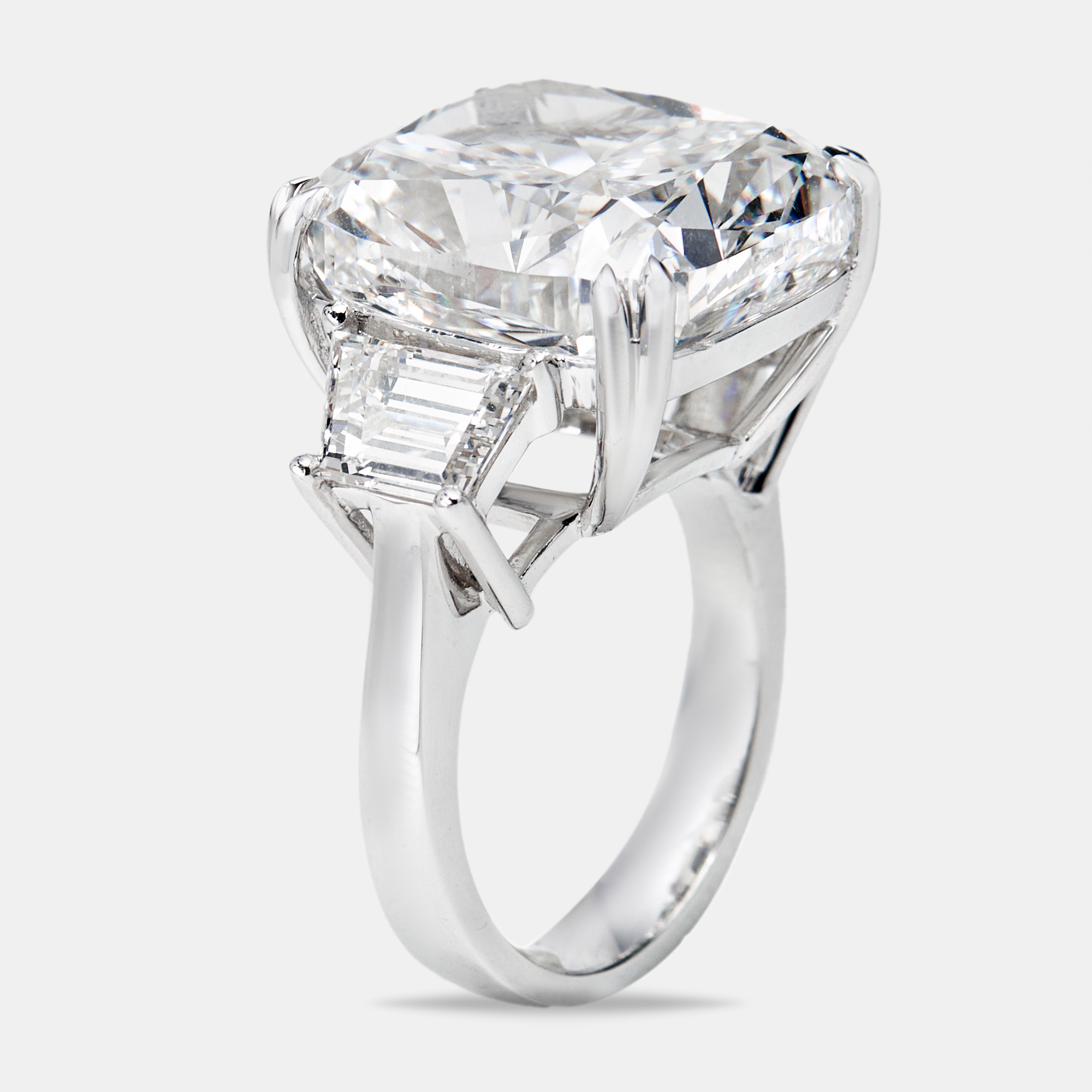 

22.00 cts Cushion Cut and Trapezoid Lab Grown Diamond 18k White Gold Ring Size