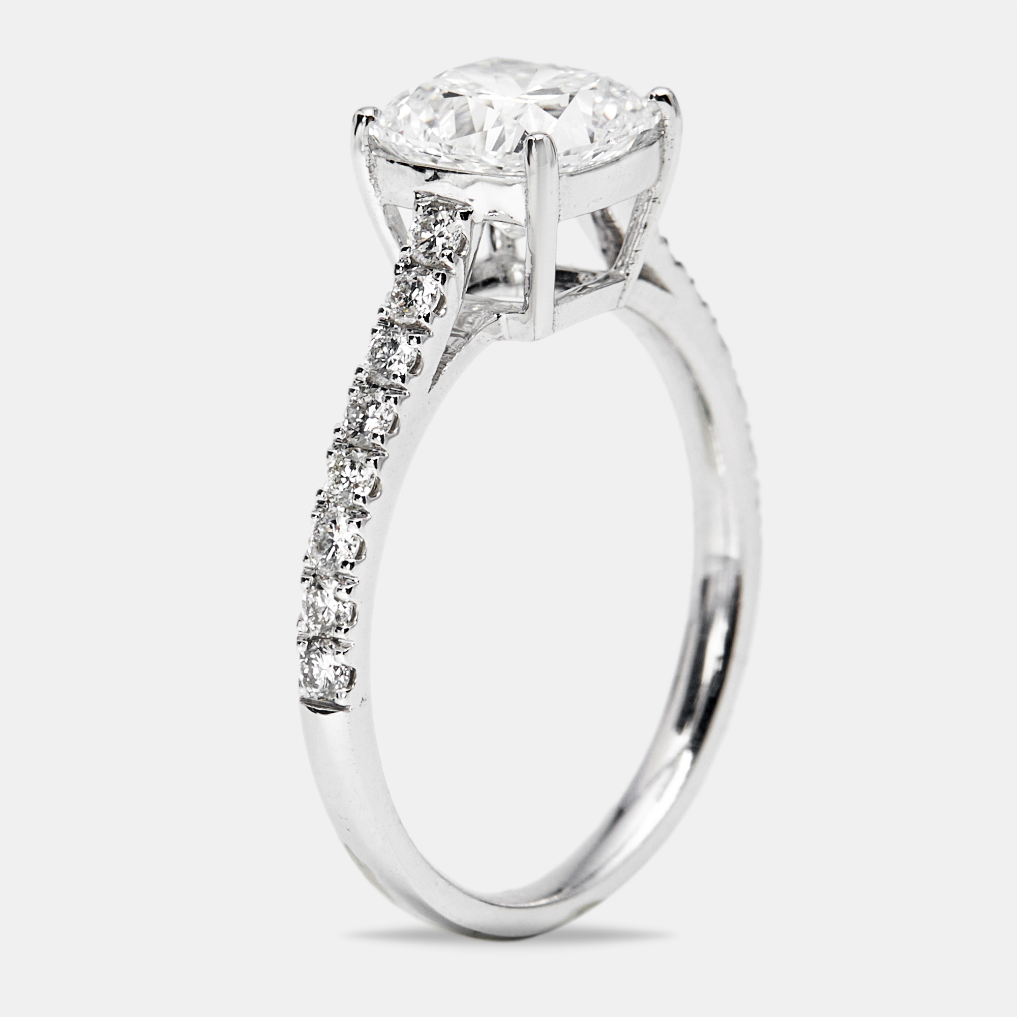 

1.85 cts Cushion Cut and Round Lab Grown Diamond 18k White Gold Rings Size