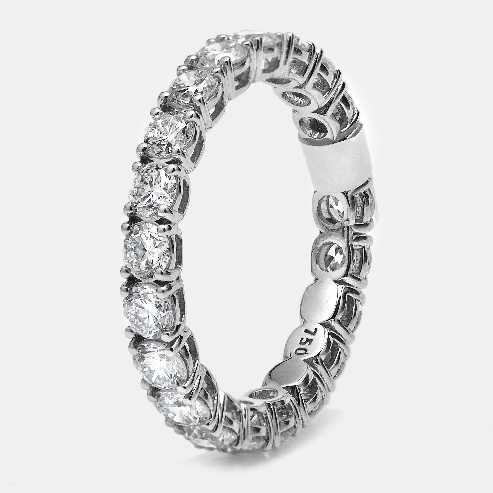 

2.25 cts Round Brilliant Lab Grown Diamonds 18k White Gold Eternity Band Ring Size
