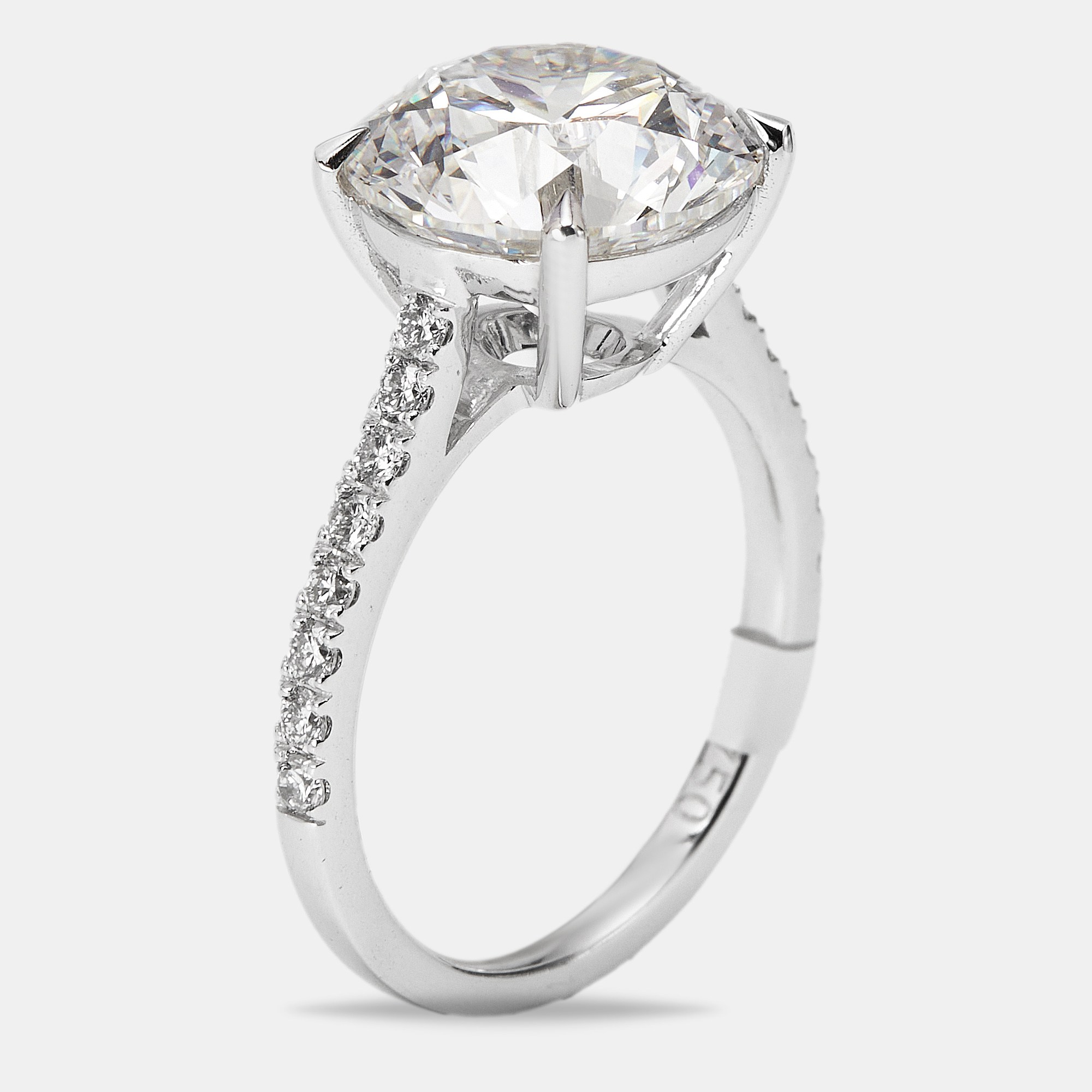 

5.3 cts Round Lab Grown Diamond 18k White Gold Ring Size