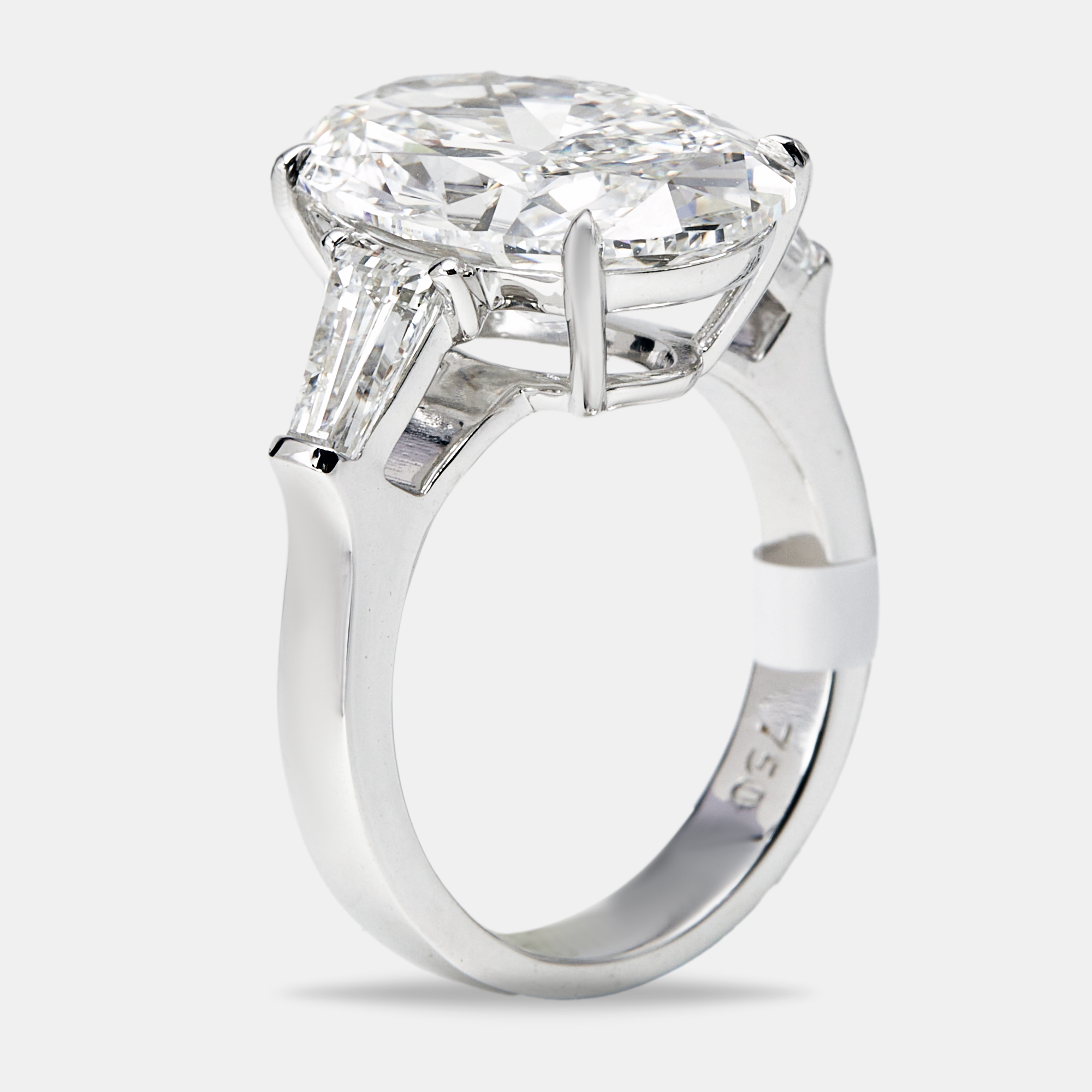 Pre-owned The Diamond Edit 8 Cts Oval And Trapezoid Lab Grown Diamond 18k White Gold Ring Size 52
