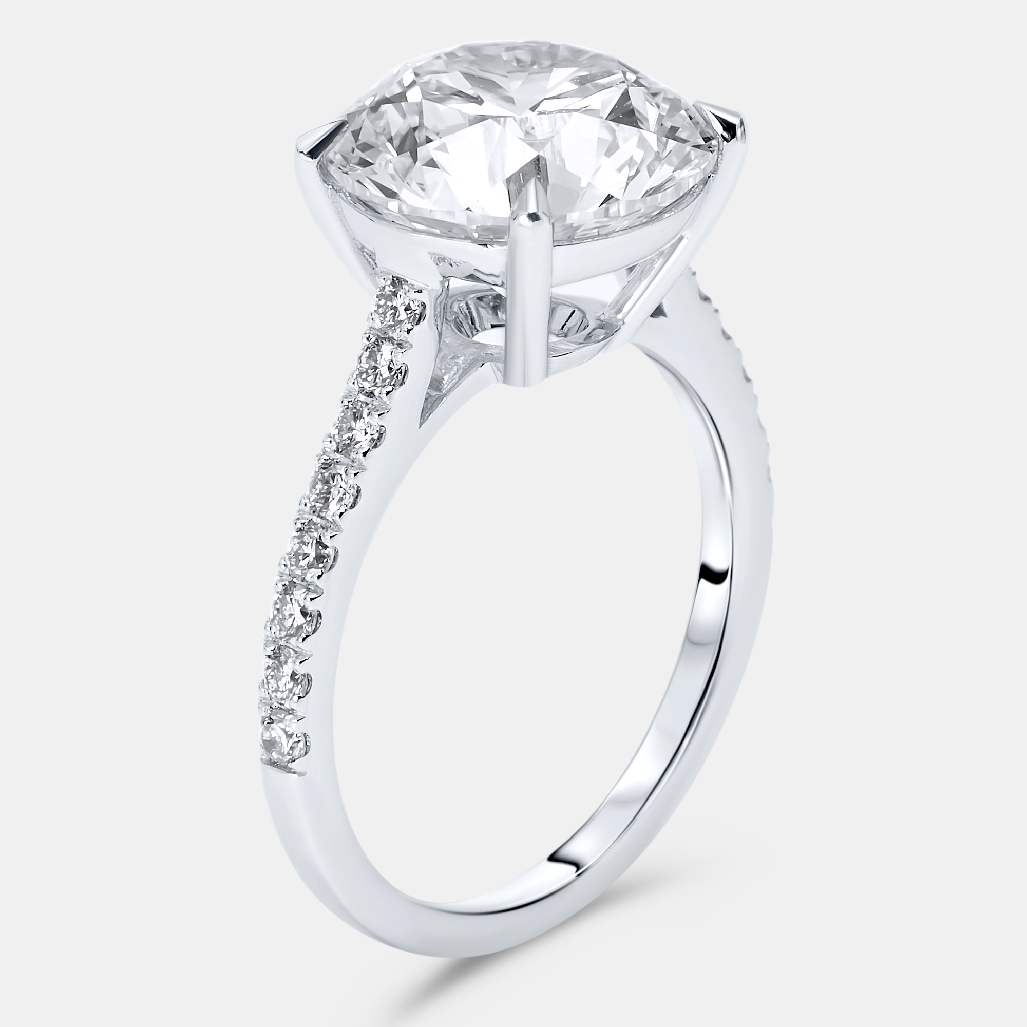 

5.3 cts Round Lab Grown Diamond 18k White Gold Ring Size