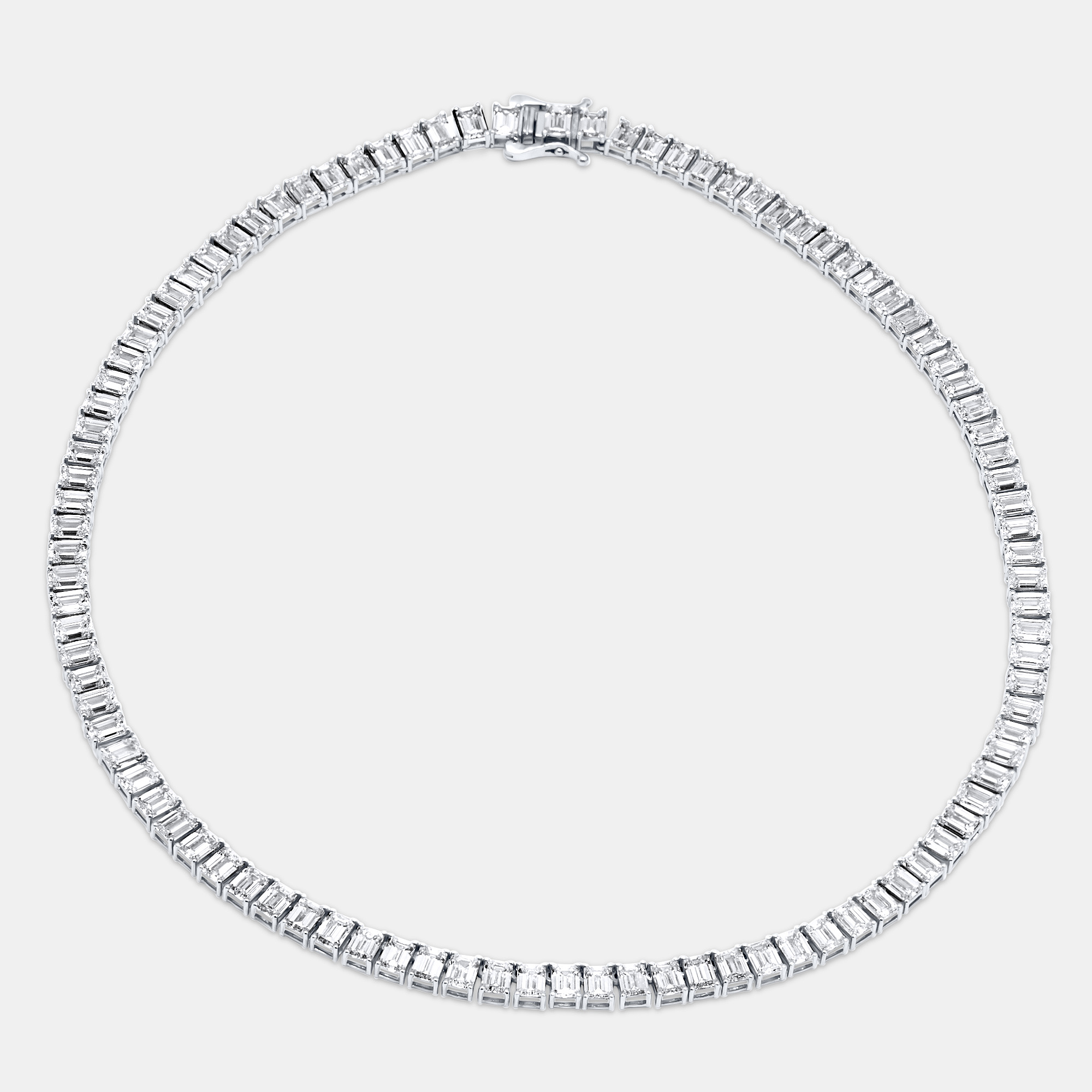 

40.93 Cts Emerald 18K White Gold Lab Grown Diamonds Necklace