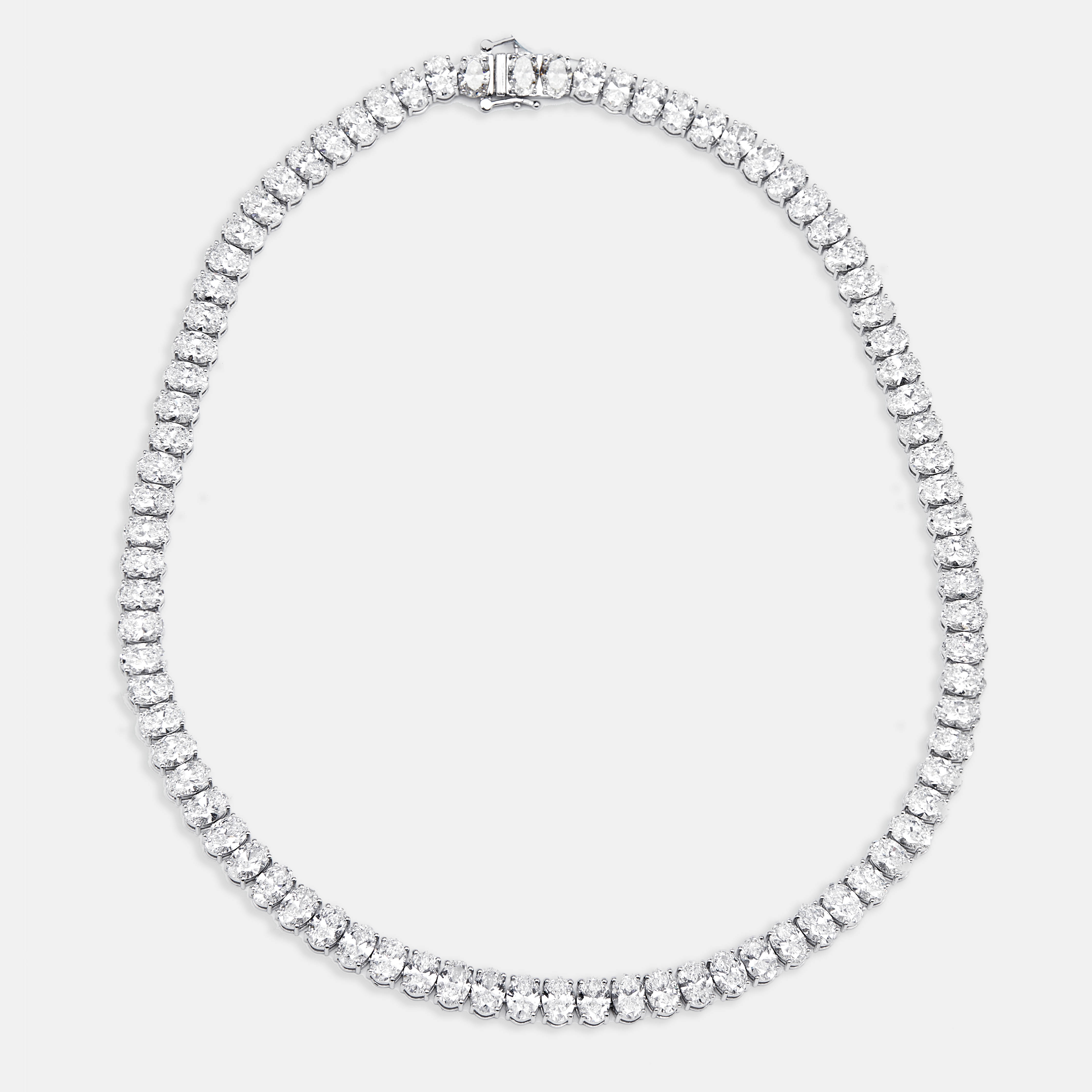 

44 cts Oval Lab Grown Diamond 18k White Gold Necklace