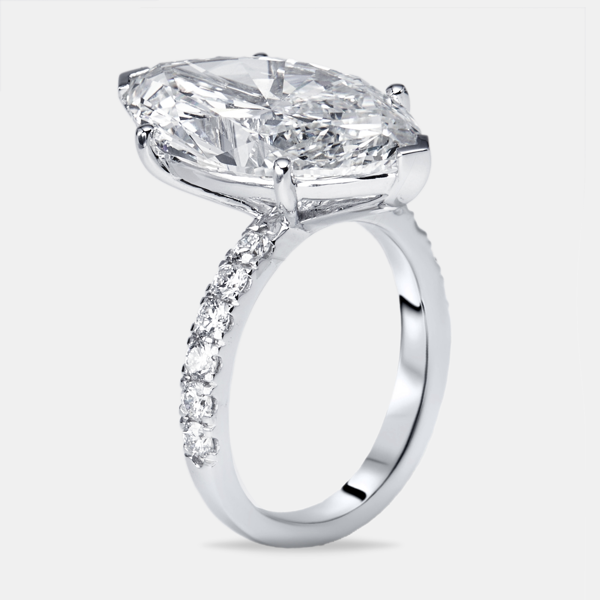 

9.5 cts Marquise Round Lab Grown Diamond 18k White Gold Ring Size