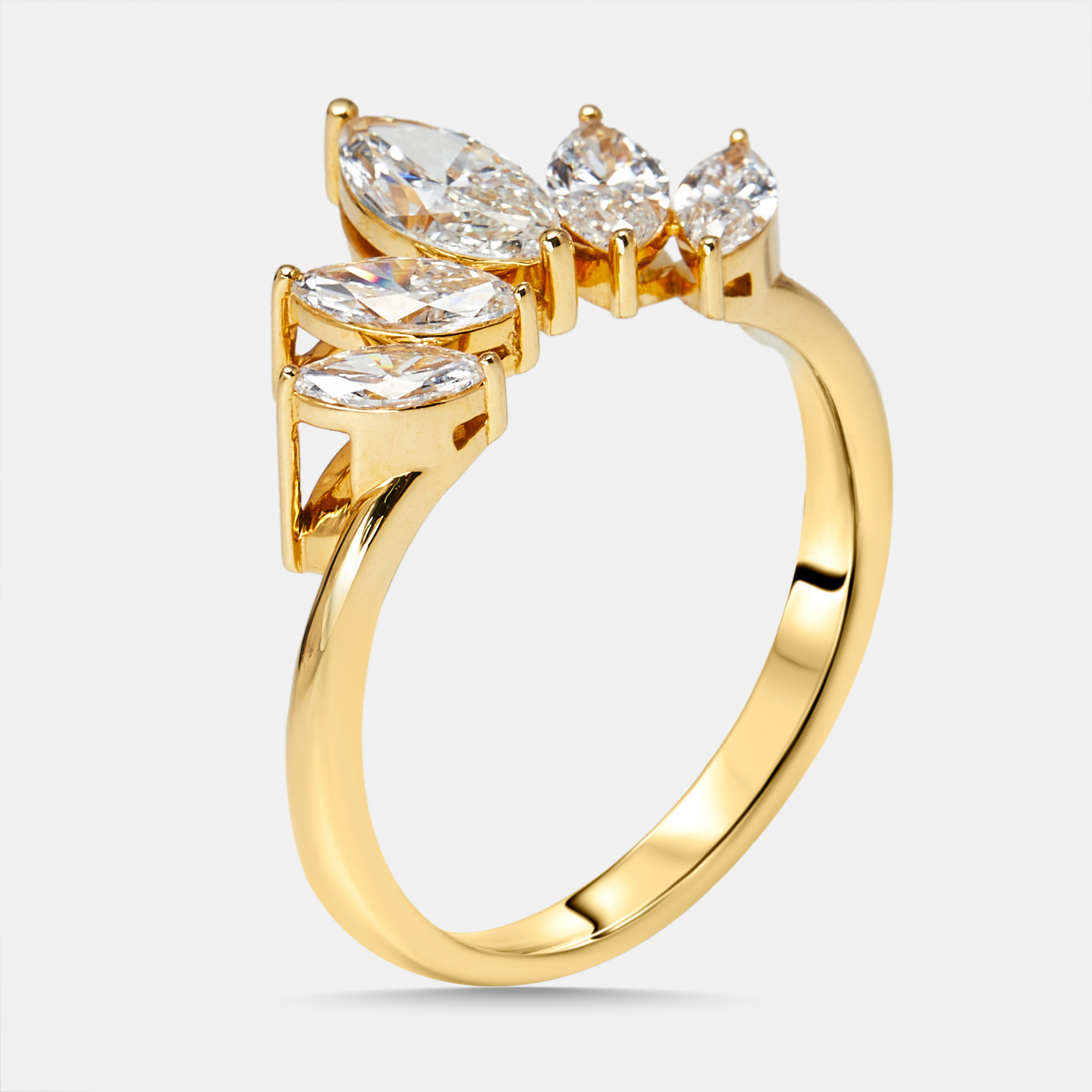 

1 cts Marquise Lab Grown Diamonds 18k Yellow Gold Ring Size
