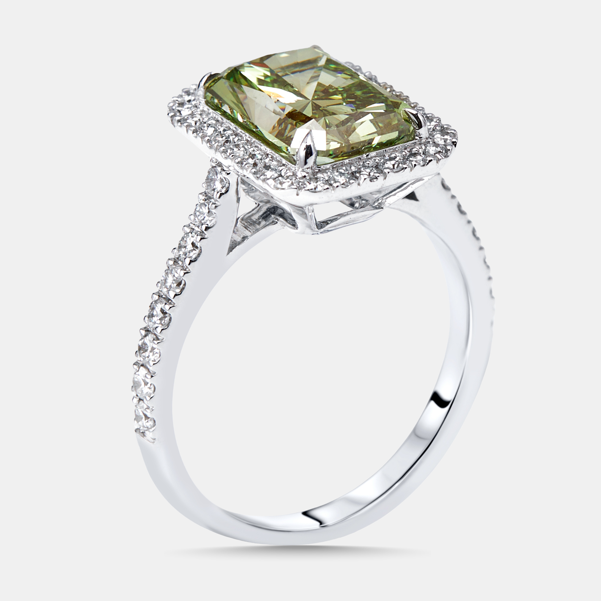 

3.5 cts Green Emerald Cut, Round Lab Grown Diamonds 18k White Gold Ring Size
