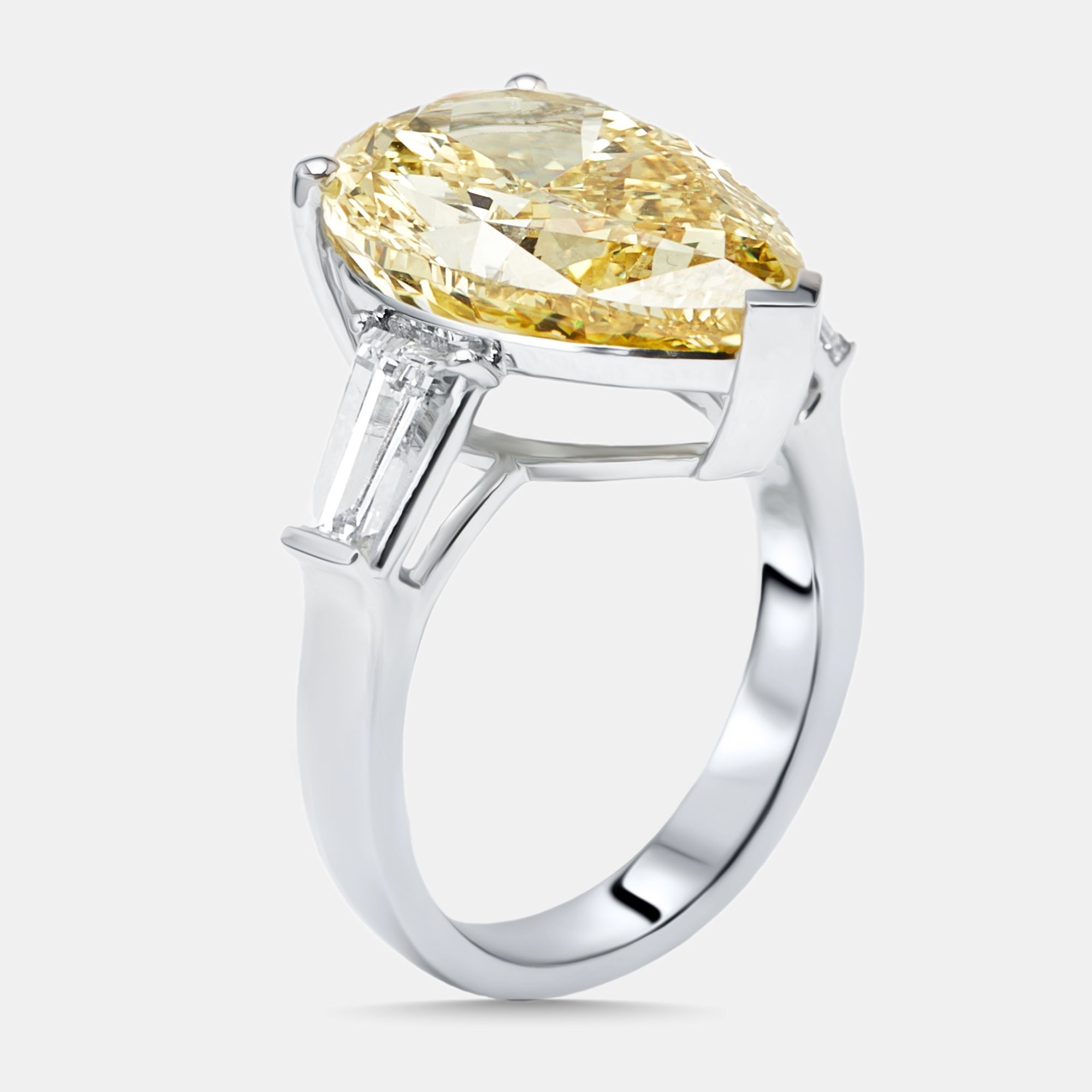 

10 cts Pear, Trapezoid Lab Grown Diamonds 18k White Gold Ring Size