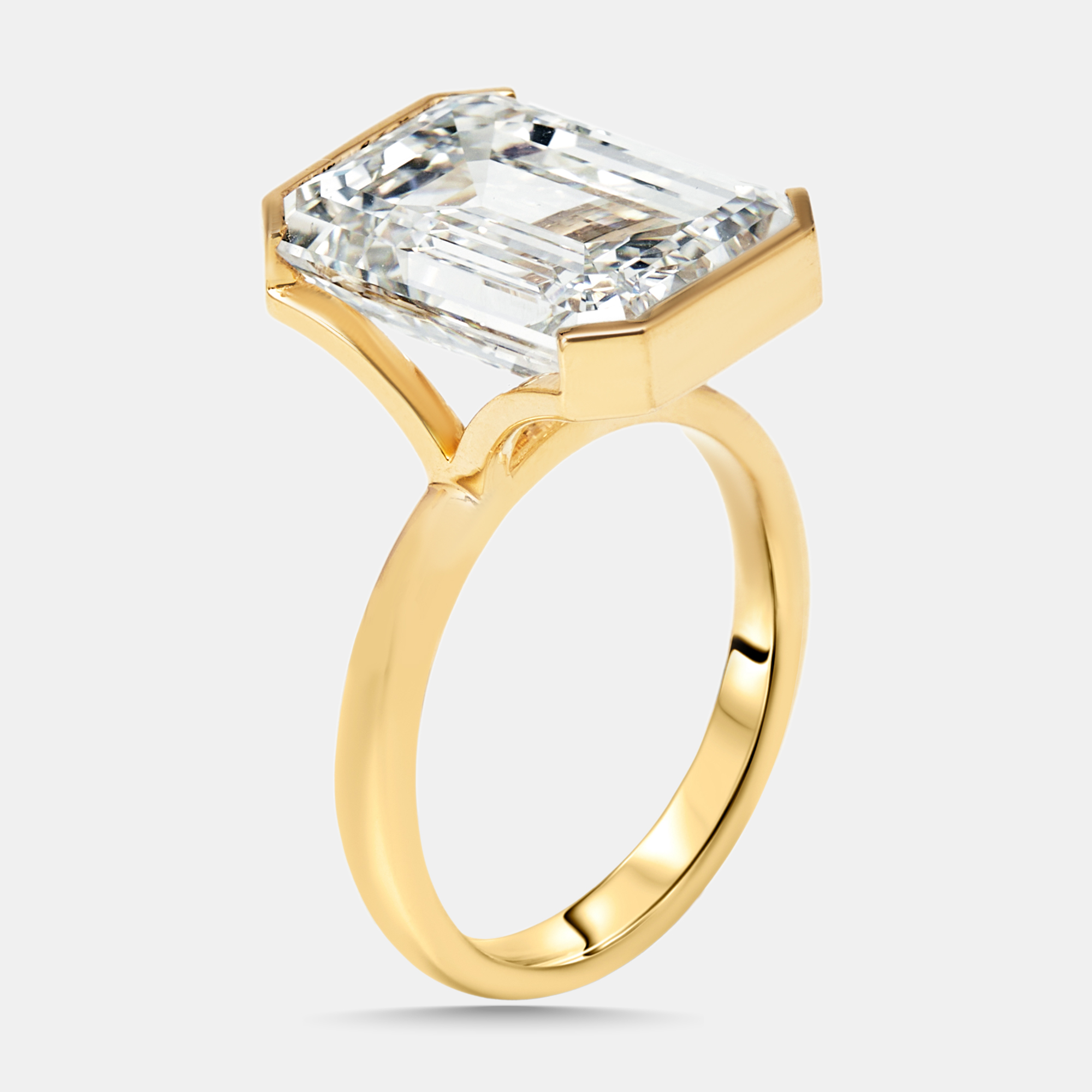 

10 cts Emerald Cut Lab Grown Diamonds 18k Yellow Gold Ring Size
