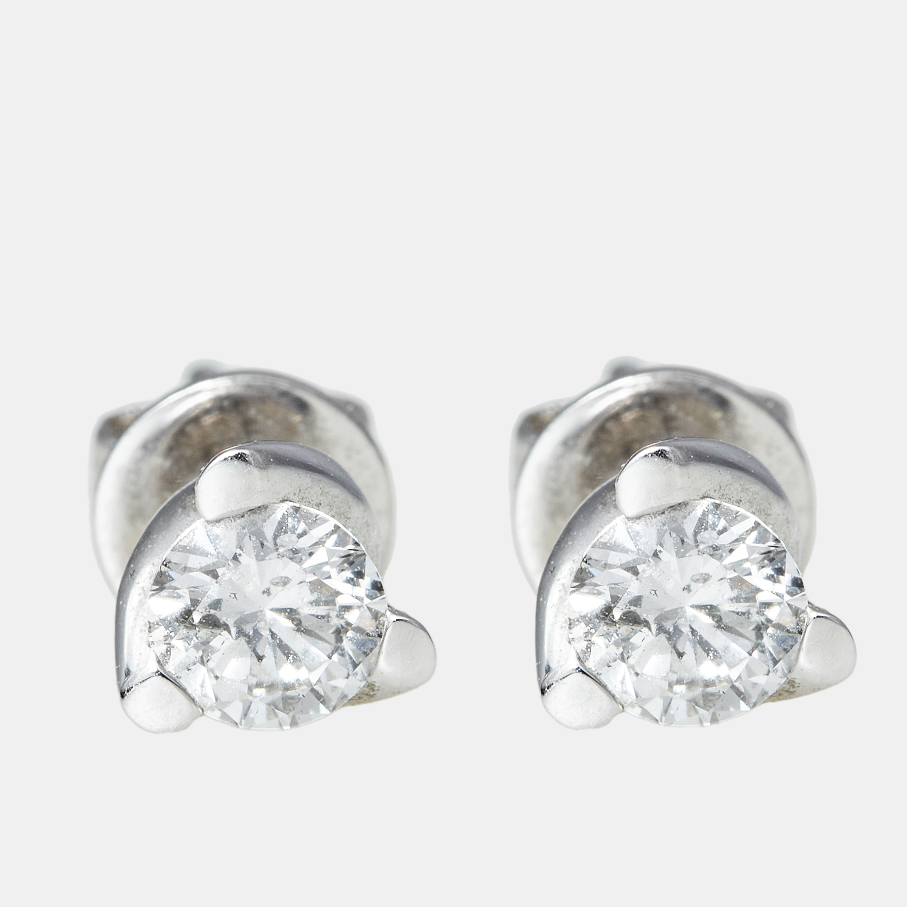 Pre-owned The Diamond Edit 18k White Gold 0.77 Ct Diamond Earrings
