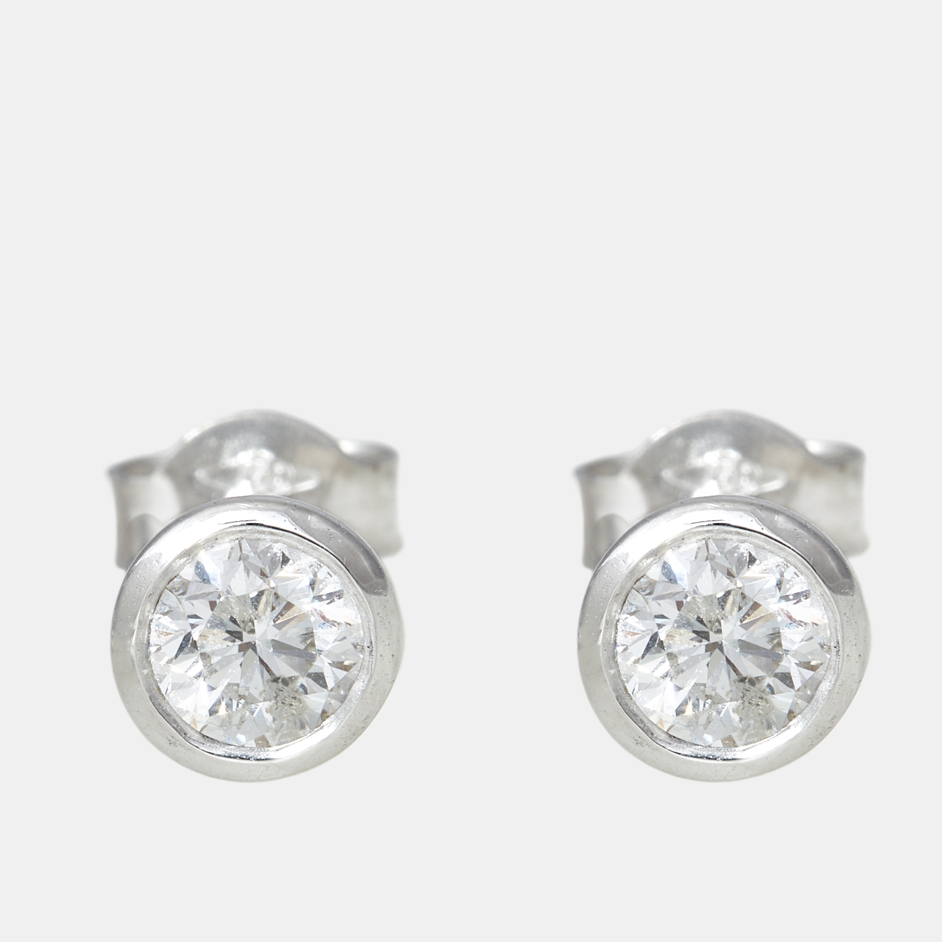 Pre-owned The Diamond Edit 18k White Gold 0.6 Ct Diamond Earrings