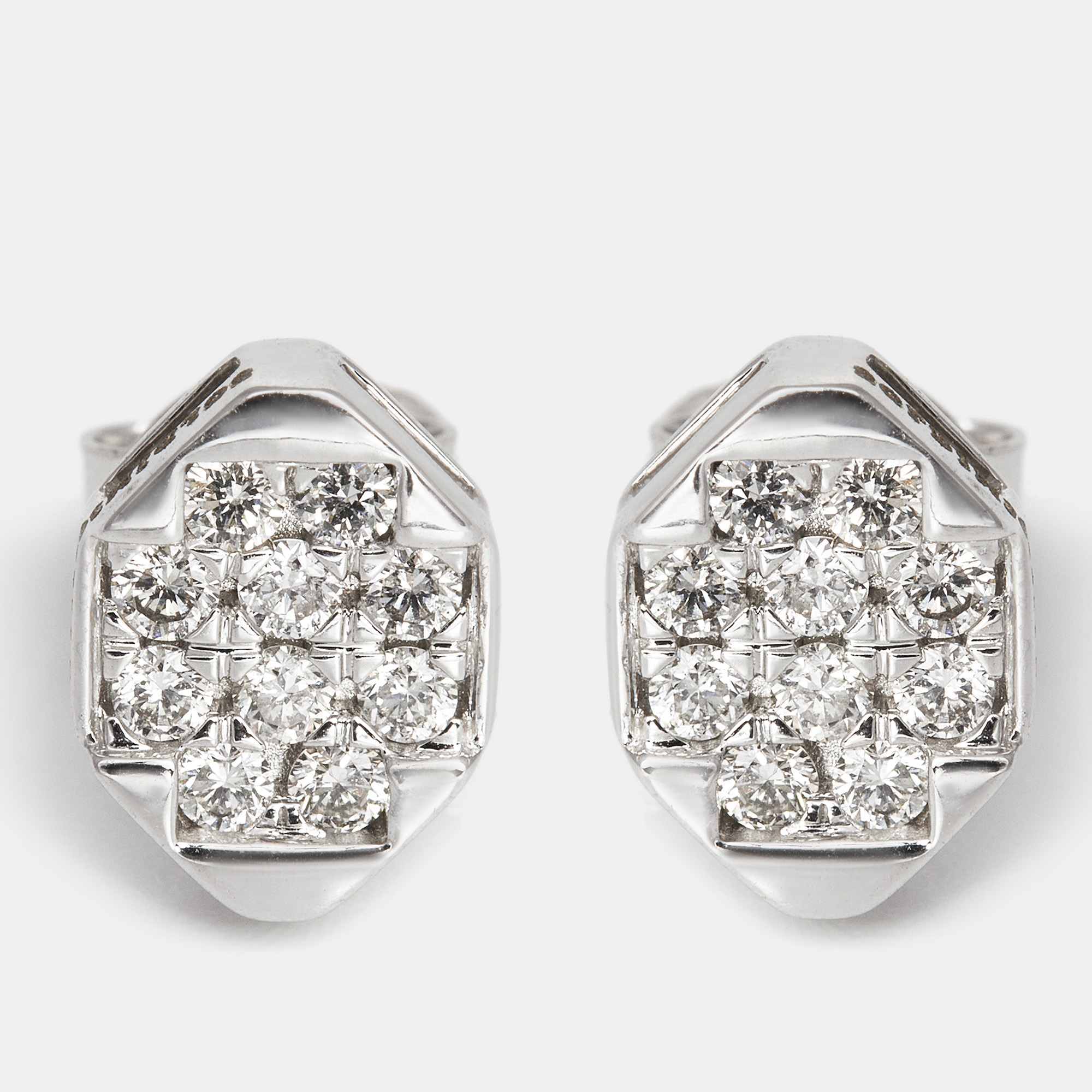 Pre Owned 18k White Gold  Earring