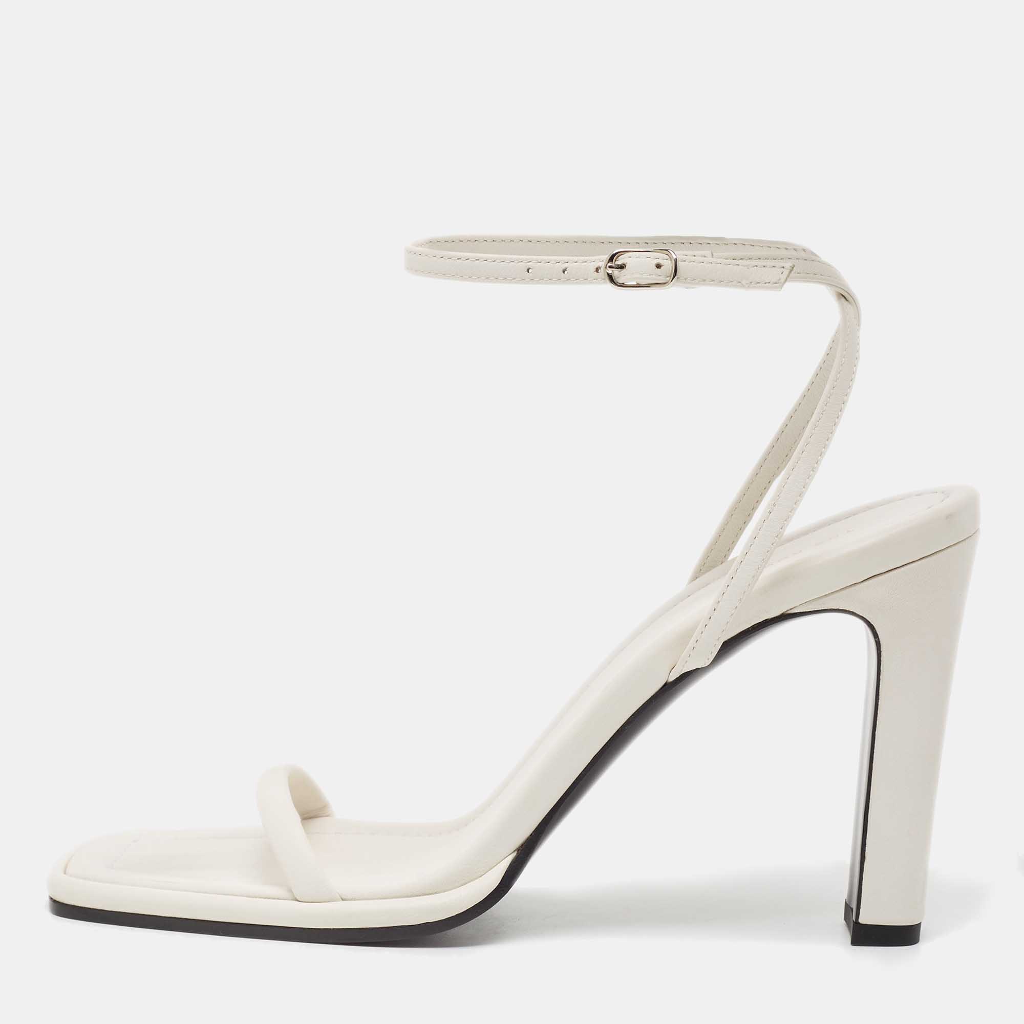 Pre-owned The Row White Leather Ankle Strap Sandals Size 38