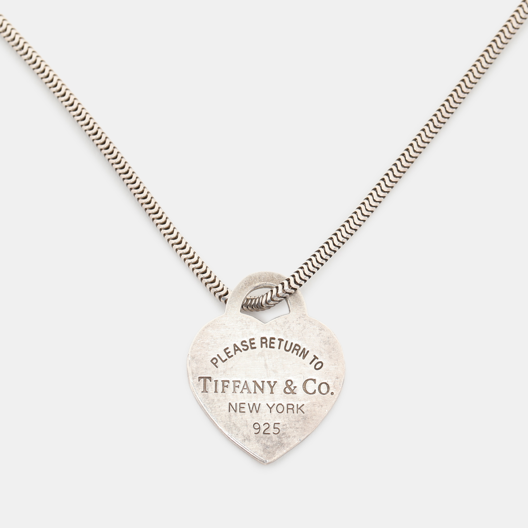 

Tiffany & Co. Return To Tiffany Heart Tag Sterling Silver Pendant Necklace