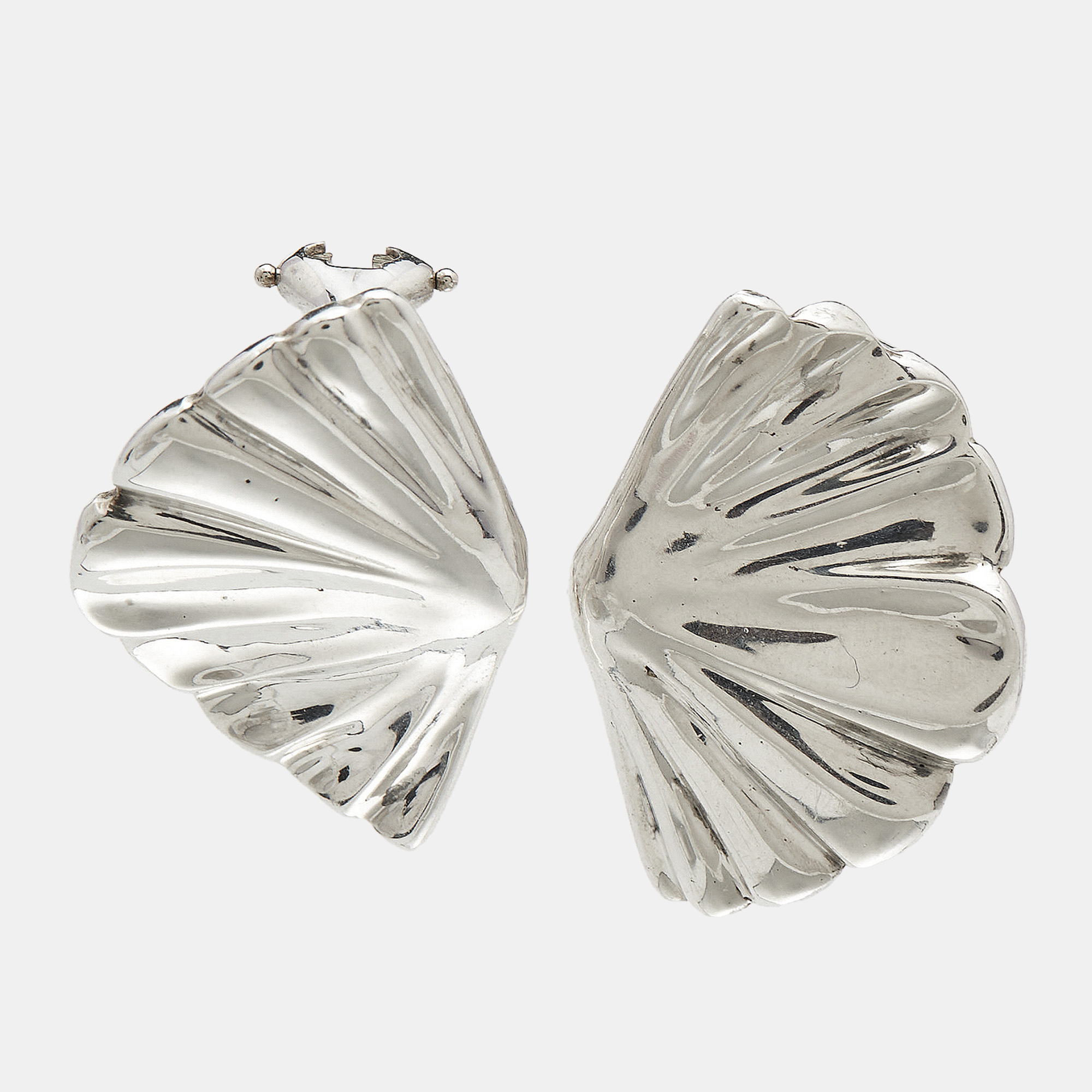 

Tiffany & Co. Shell Sterling Silver Earrings