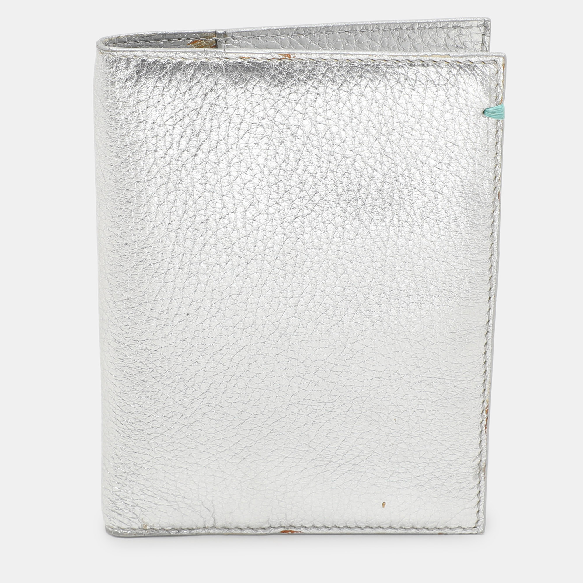 

Tiffany & Co. Silver Leather Passport Holder