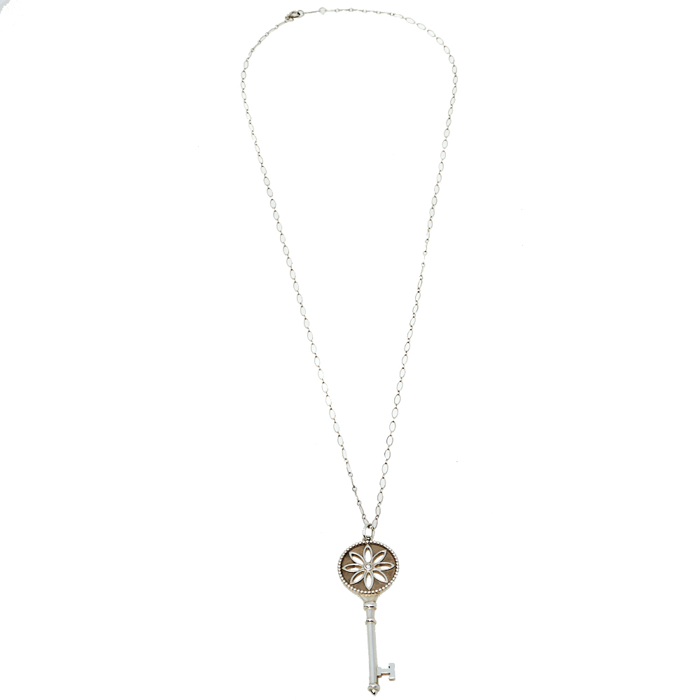 

Tiffany & Co. Daisy Key Sterling Silver Diamond Pendant Necklace