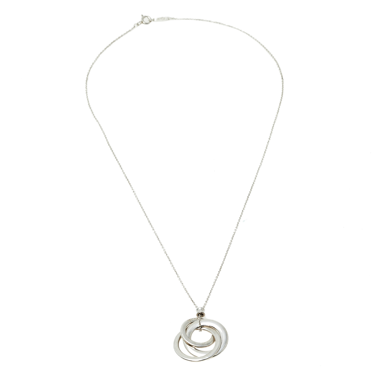 

Tiffany & Co. Tiffany 1837 Silver Interlocking Circles Pendant Necklace