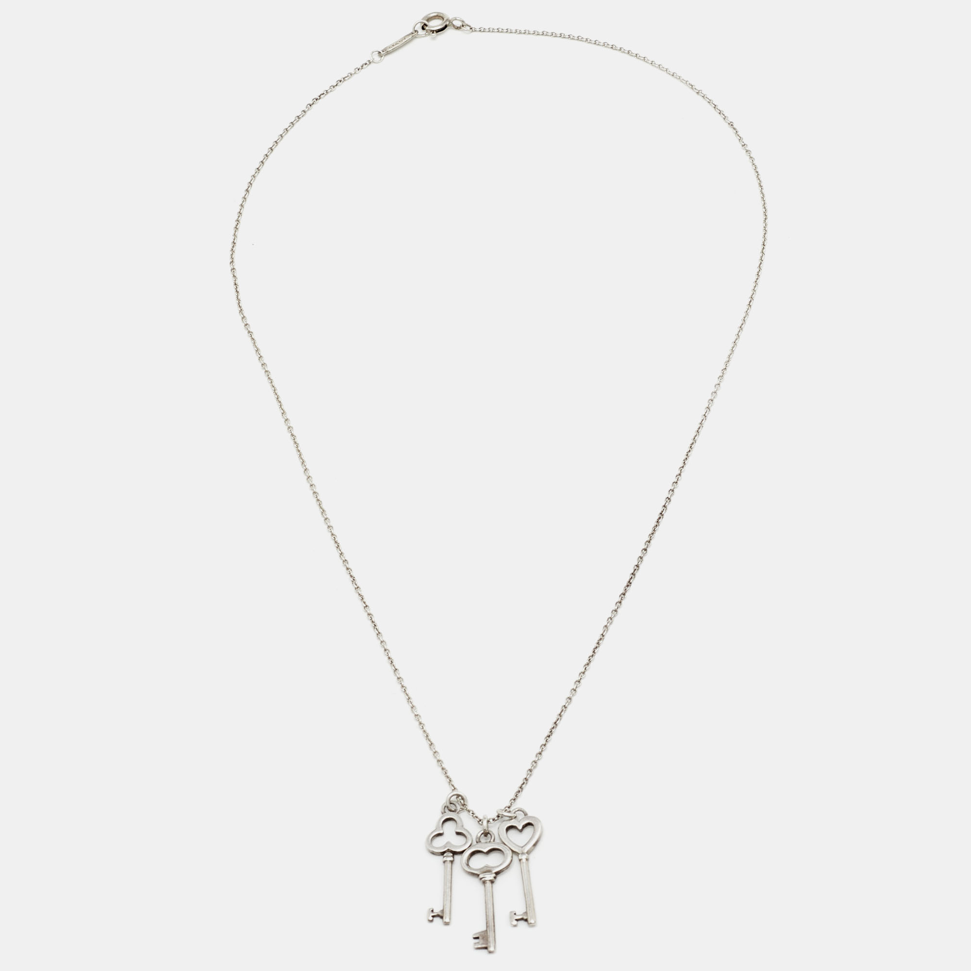 

Tiffany & Co. Tiffany Keys Sterling Silver Triple Key Pendant Necklace