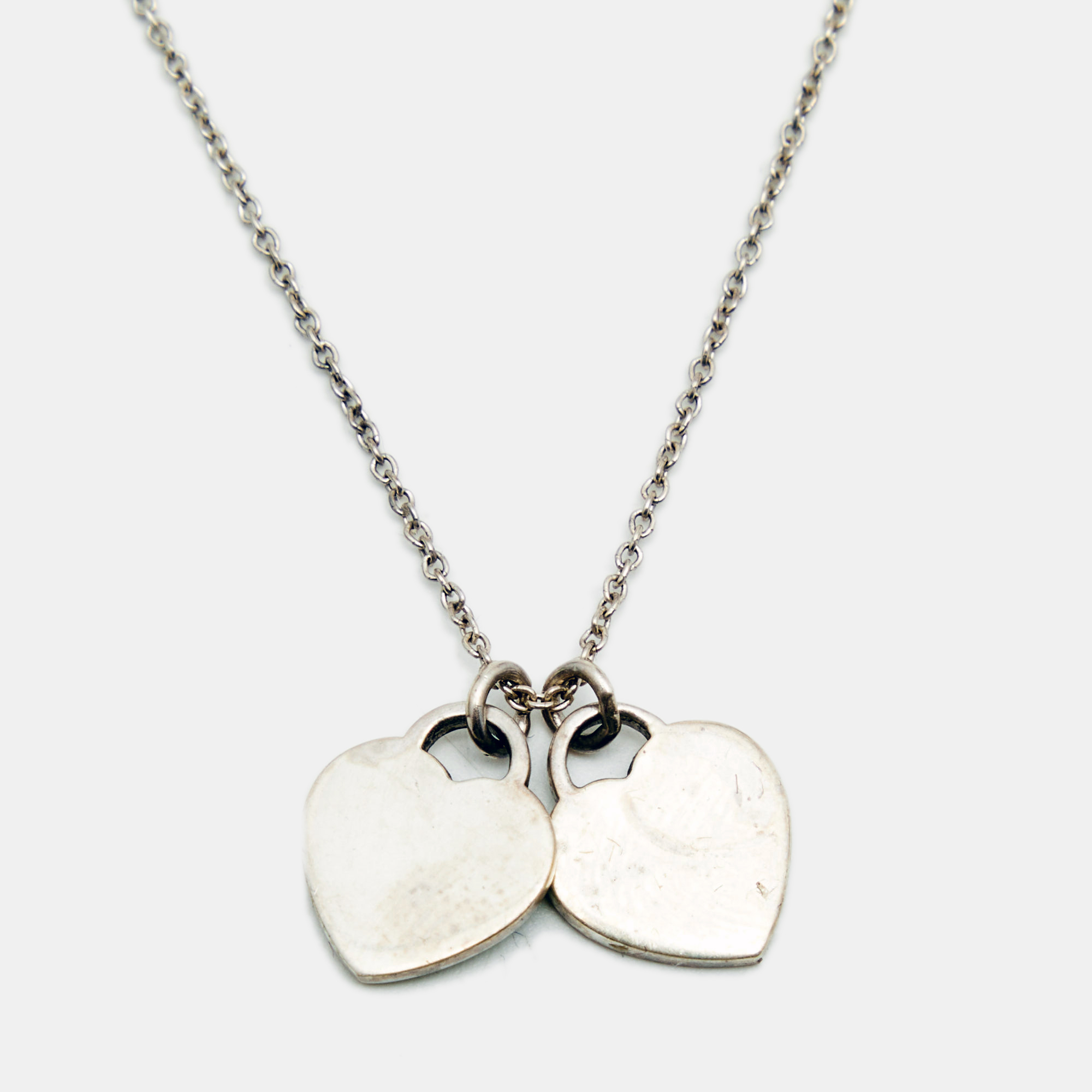

Tiffany & Co. Return to Tiffany Blue Enamel Sterling Silver Heart Tag Pendant Necklace