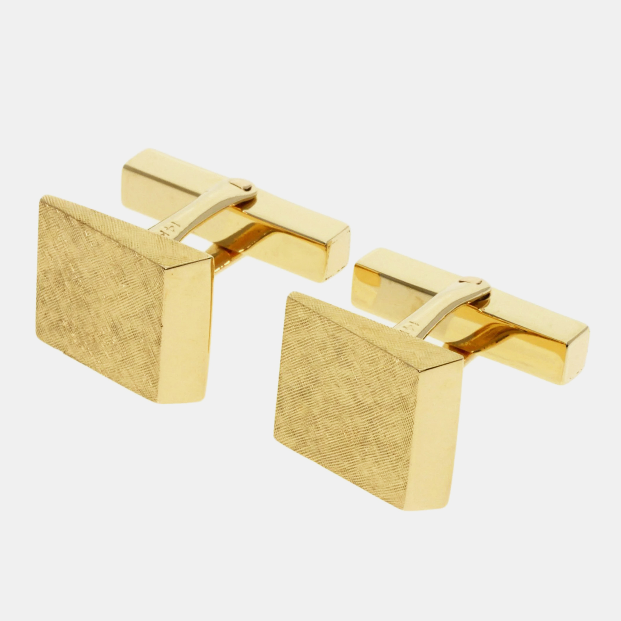 

Tiffany & Co. 18K Yellow Gold Cufflinks