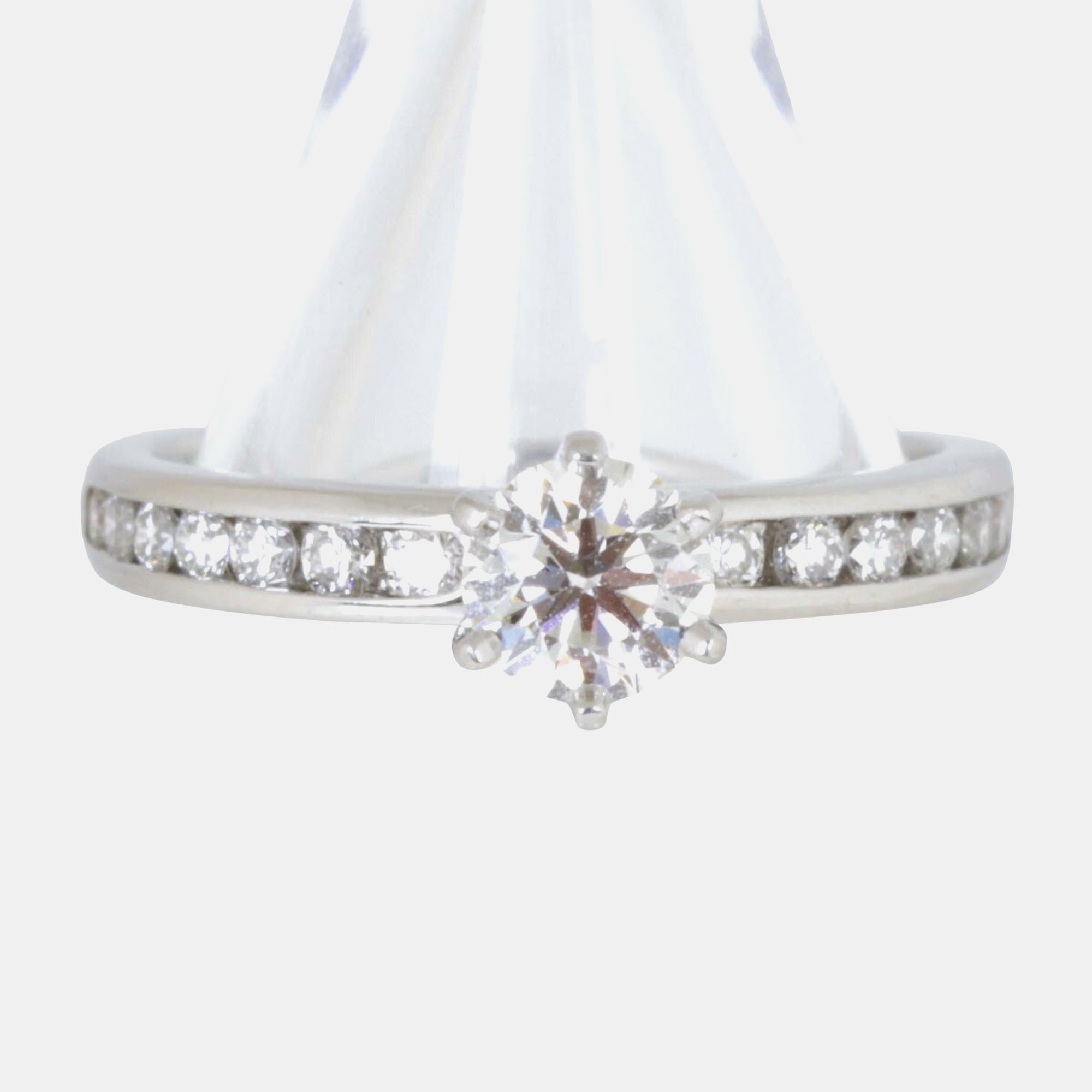 

Tiffany & Co. Platinum and Diamond Solitaire Ring EU 55