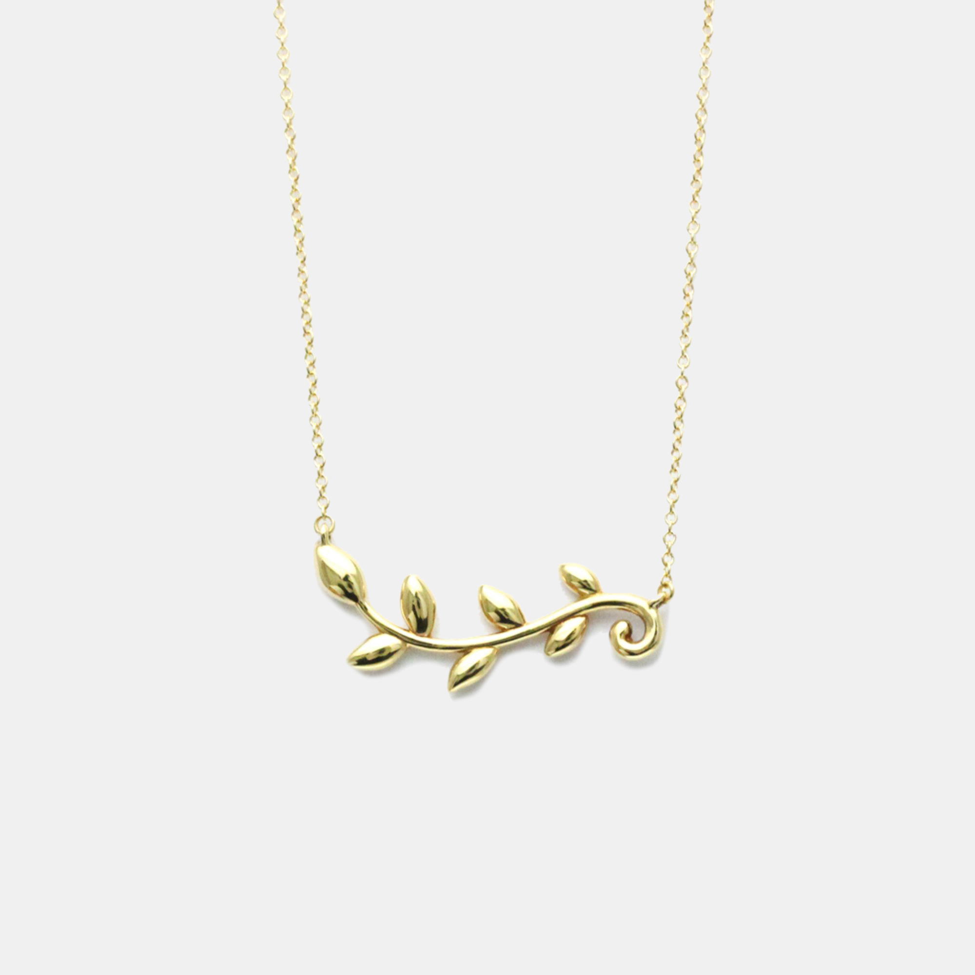 

Tiffany & Co. 18K Yellow Gold Paloma Picasso Olive Leaf Vine Pendant Necklace