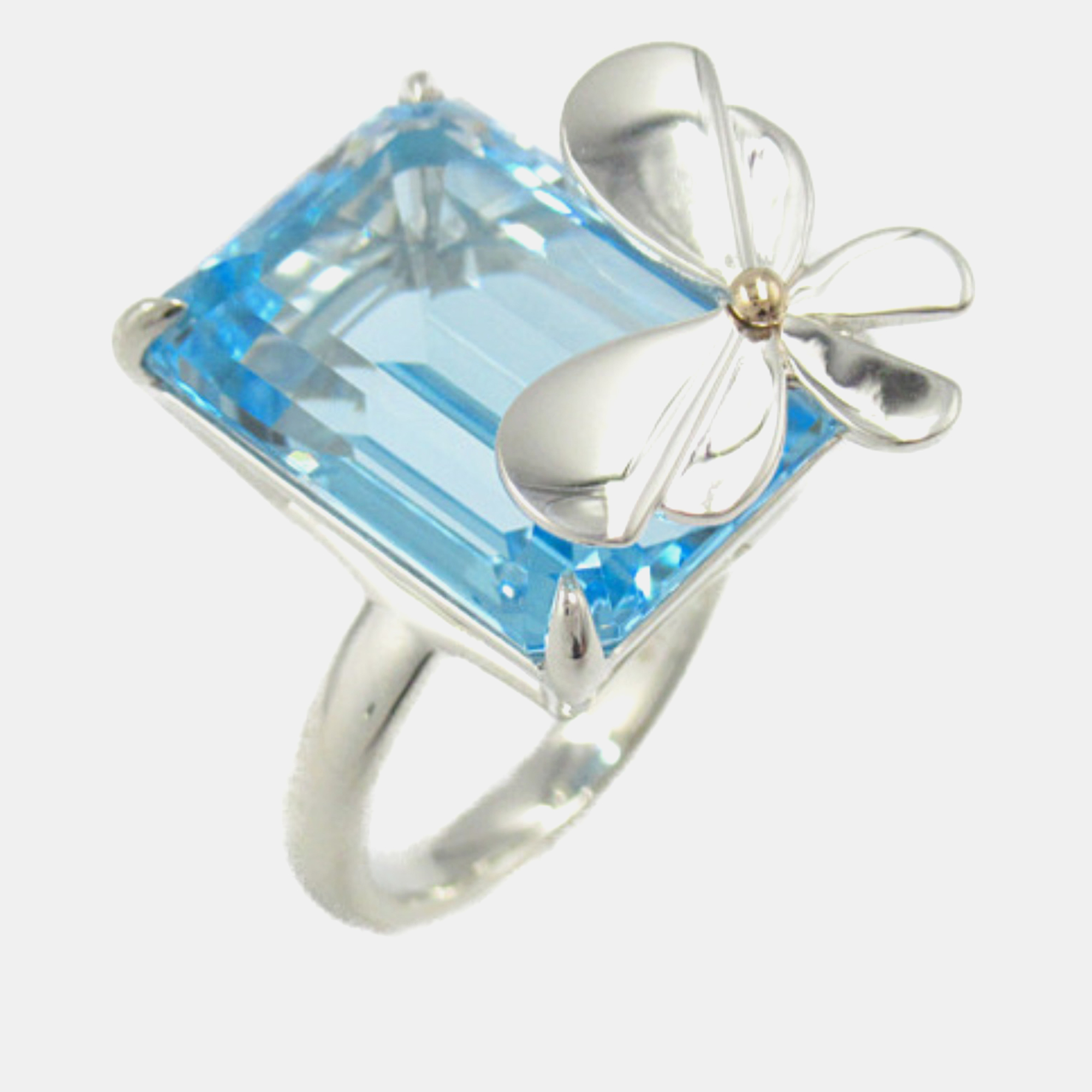 

Tiffany & Co. Sterling Silver and Blue Topaz Return To Tiffany Ring EU 52