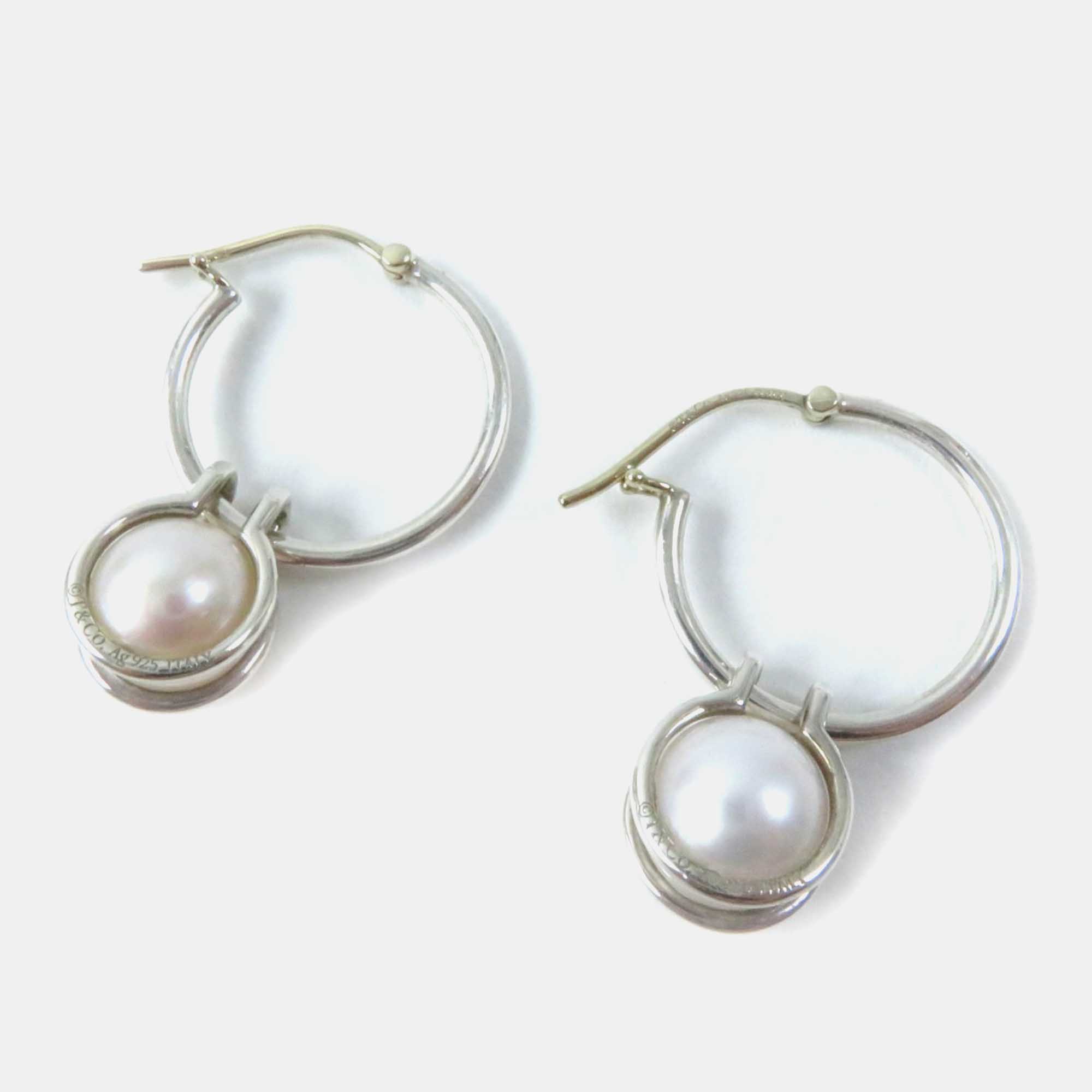 

Tiffany & Co Pearl Hoop Earrings Sv925 Silver Silver Metal