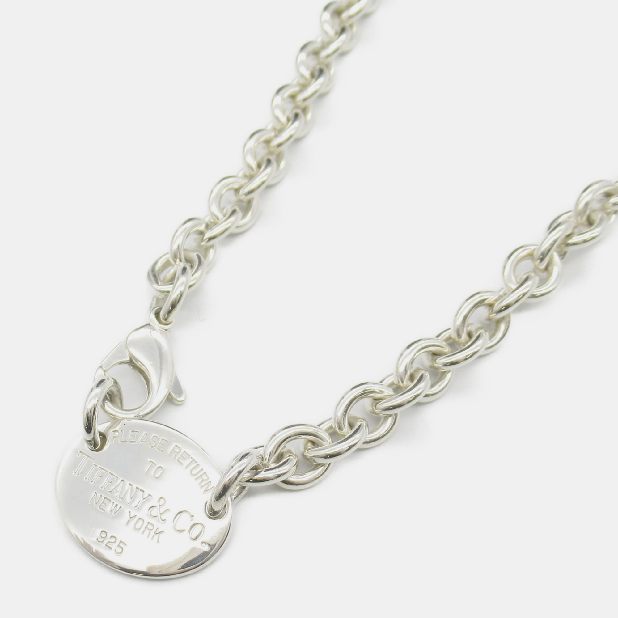 Tiffany & Co. Return to Tiffany Oval Tag Silver Choker Necklace 