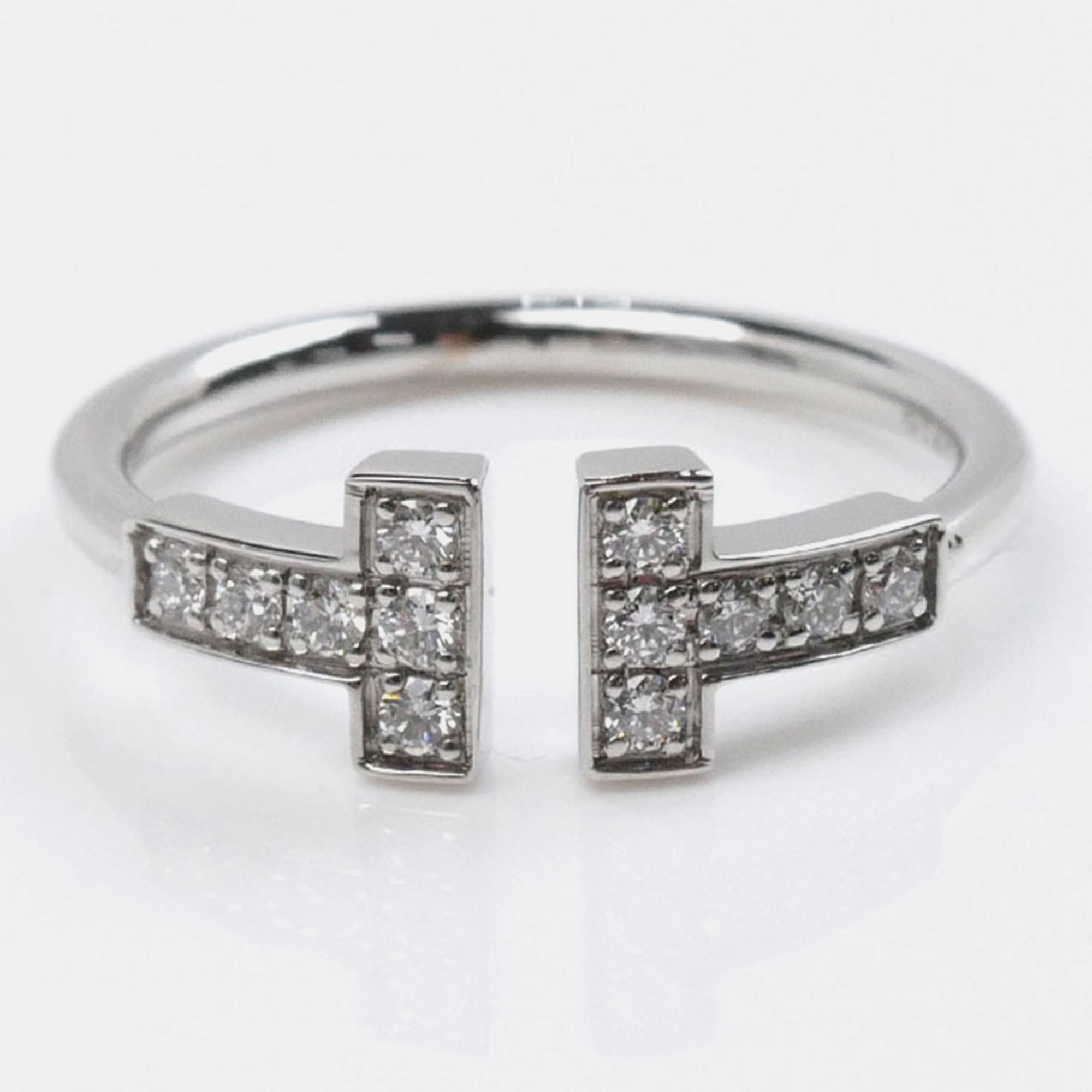 

Tiffany & Co. 18K White Gold Diamond Ring EU 49