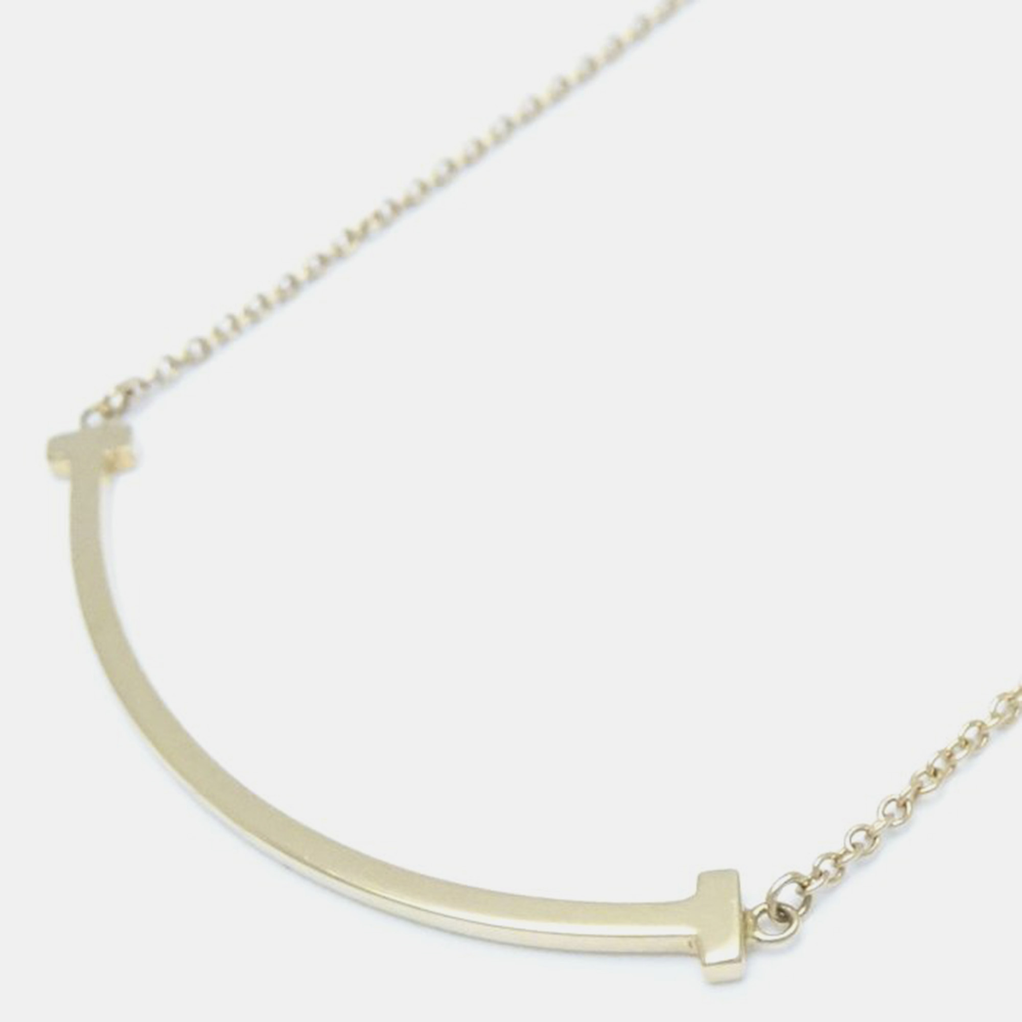 

Tiffany & Co. 18K Yellow Gold T Smile Pendant Necklace