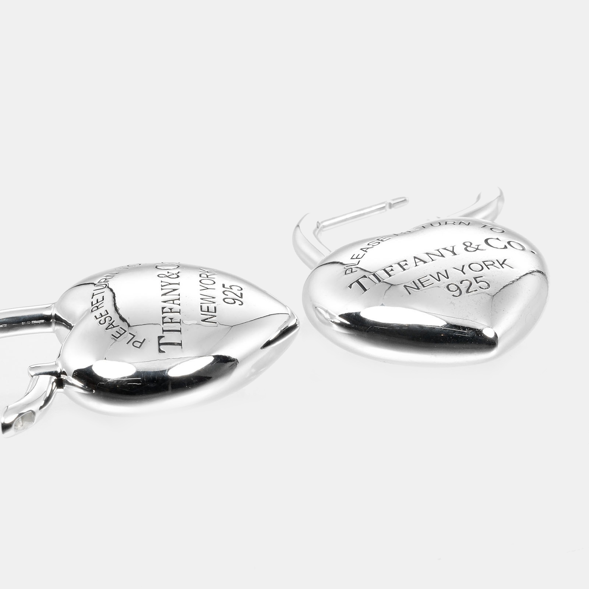 Tiffany & Co. Silver Full Heart Return To Tiffany Earrings 
