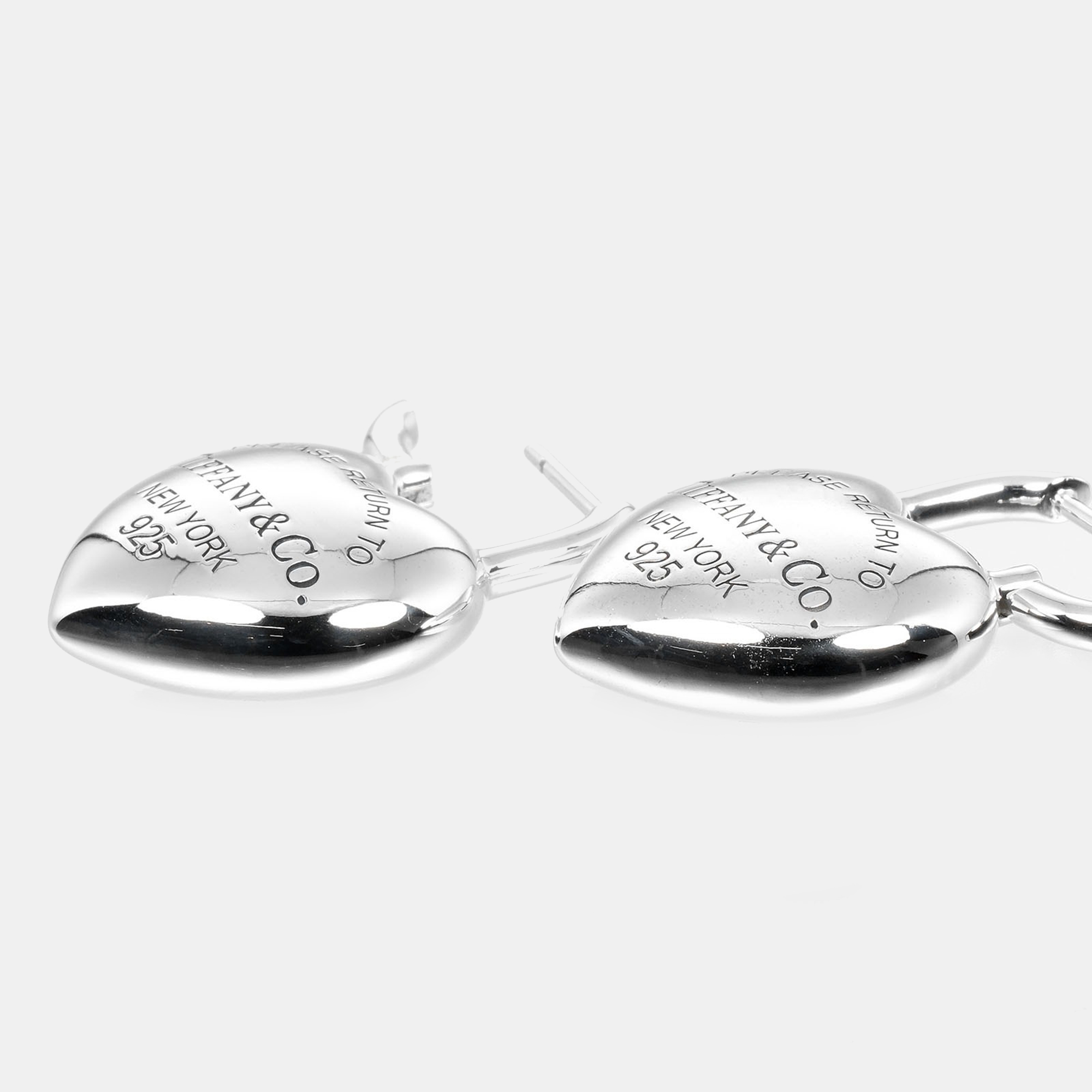 Tiffany & Co. Silver Full Heart Return To Tiffany Earrings 