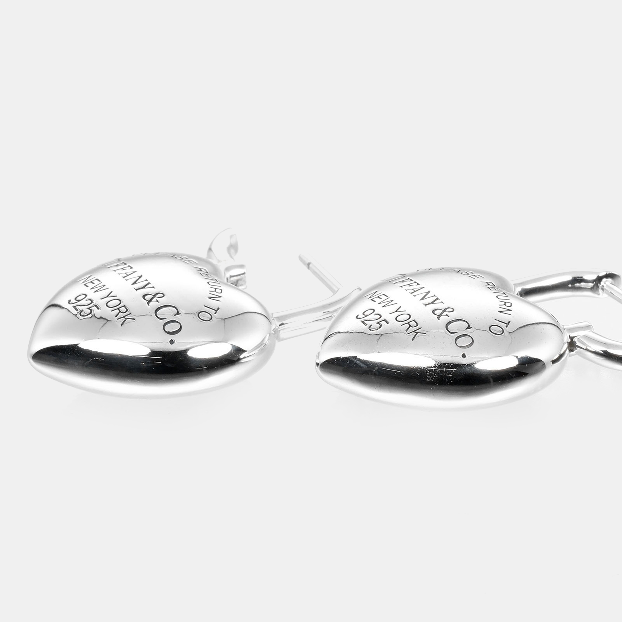 Tiffany & Co. Silver Full Heart Return To Tiffany Earrings 
