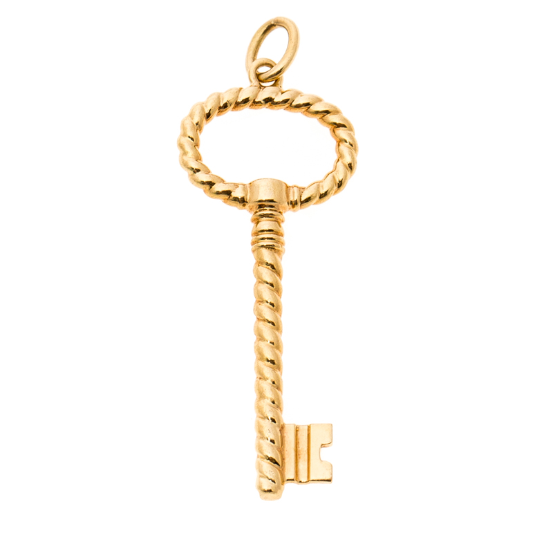 Tiffany & Co. Twist Oval 18k Yellow Gold Key Pendant 