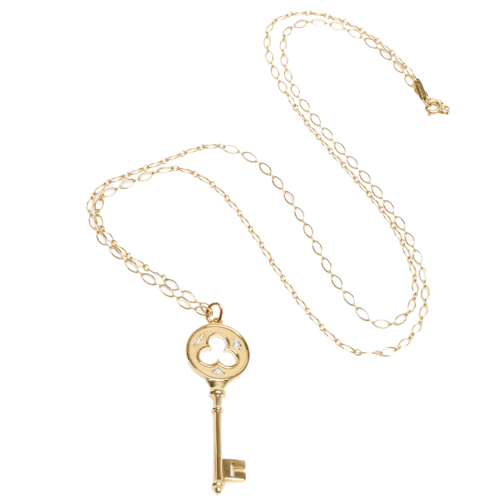 

Tiffany & Co. Key 0.05 CTW Diamond 18K Yellow Gold Pendant Necklace
