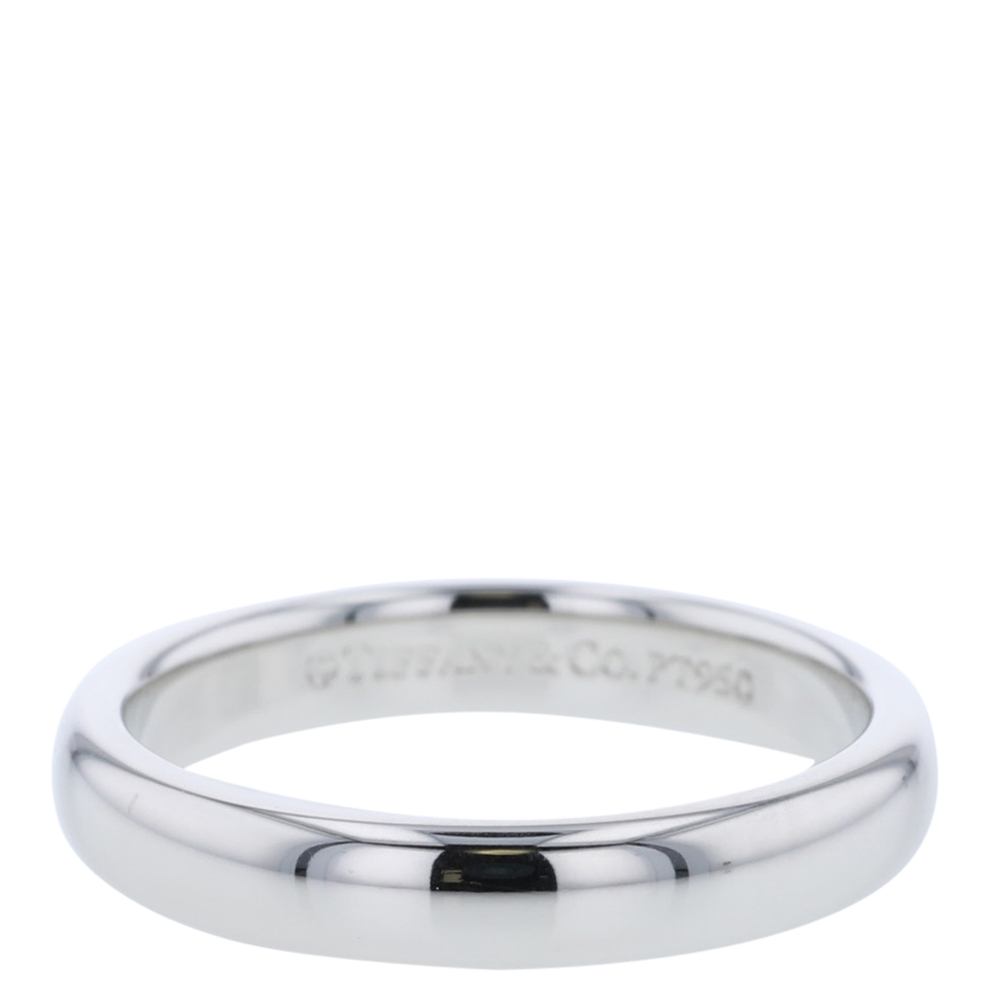 

Tiffany & Co. Classic Band Platinum Silver Ring Size