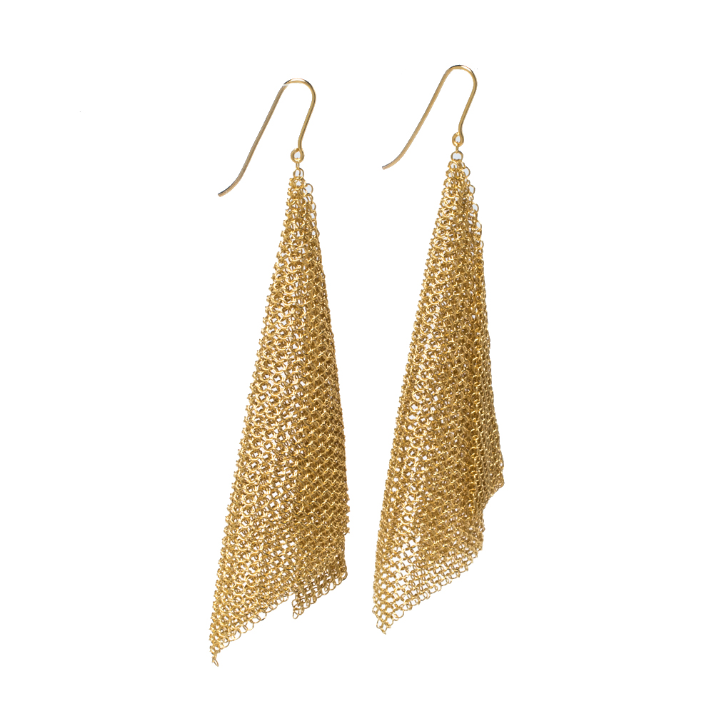 

Tiffany & Co. Elsa Peretti Mesh Scarf 18K Yellow Gold Long Hook Earrings