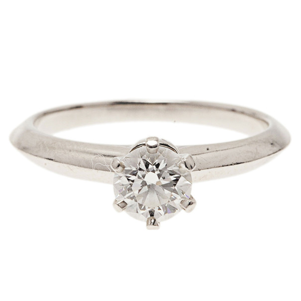 

Tiffany & Co. H VVS1 Round Brilliant Diamond Solitaire Ring Size, Silver
