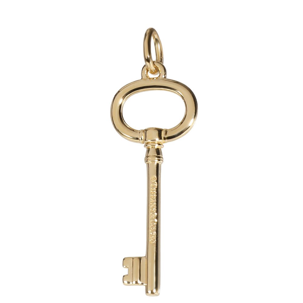 

Tiffany & Co. 18K Yellow Gold Oval Key Pendant