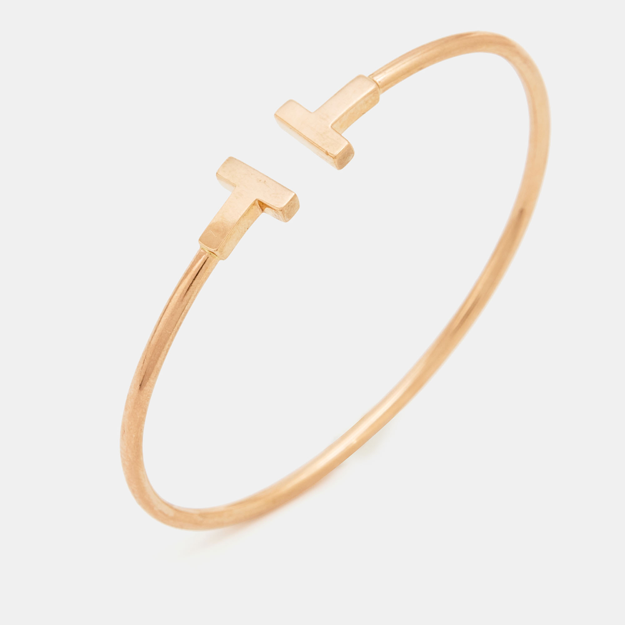 

Tiffany & Co. Tiffany T Wire 18k Rose Gold Bracelet