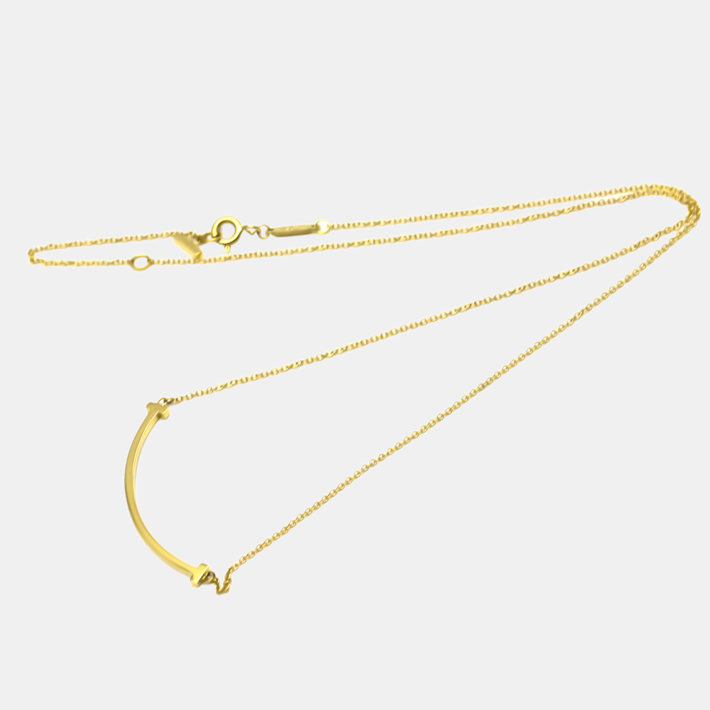 

Tiffany & Co. T Smile Small 18K Yellow Gold Necklace