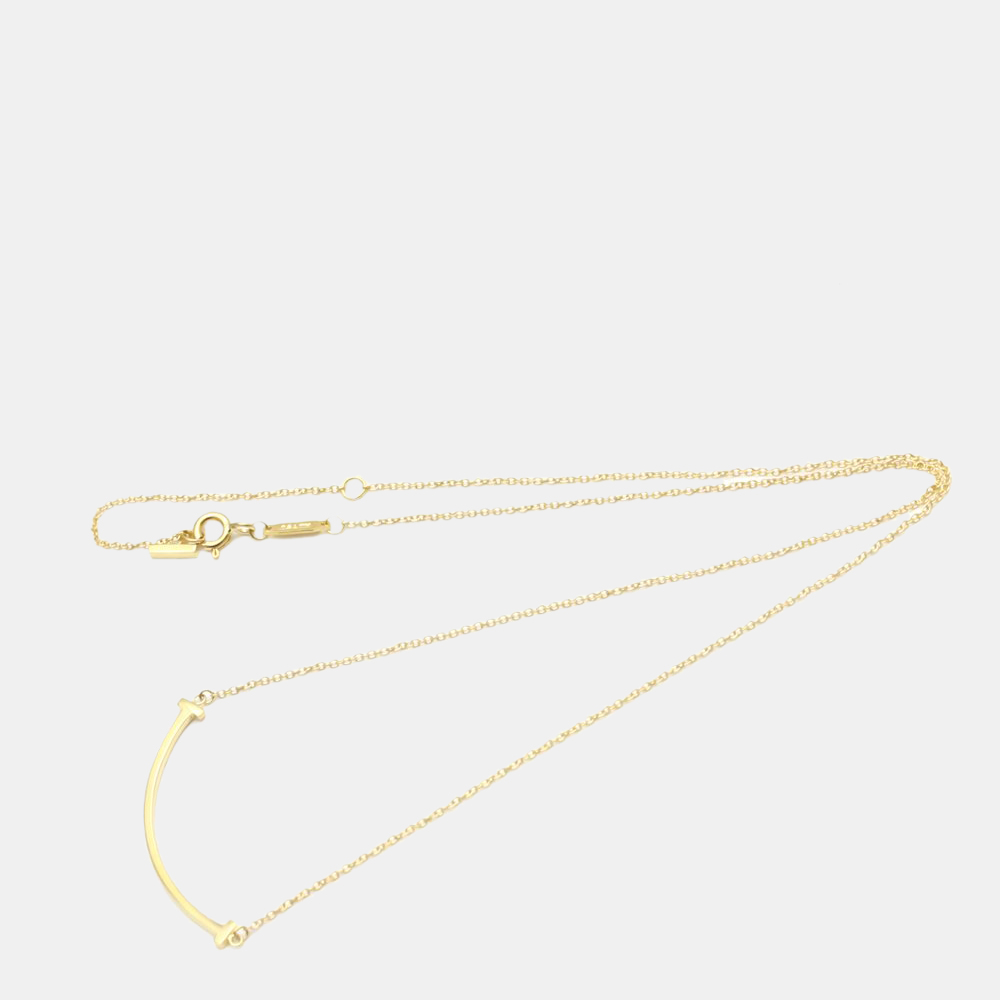 

Tiffany & Co. 18K Yellow Gold T Smile Pendant Necklace