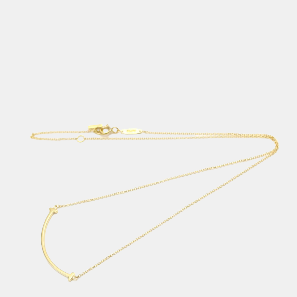 

Tiffany & Co. 18K Yellow Gold T Smile Pendant Necklace