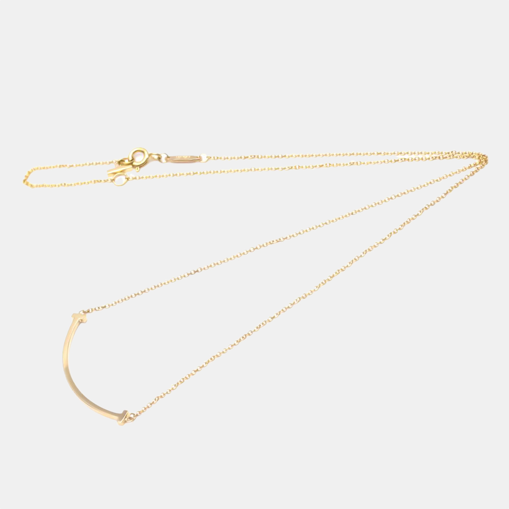 

Tiffany & Co. Tiffany T Smile Small 18K Rose Gold Necklace