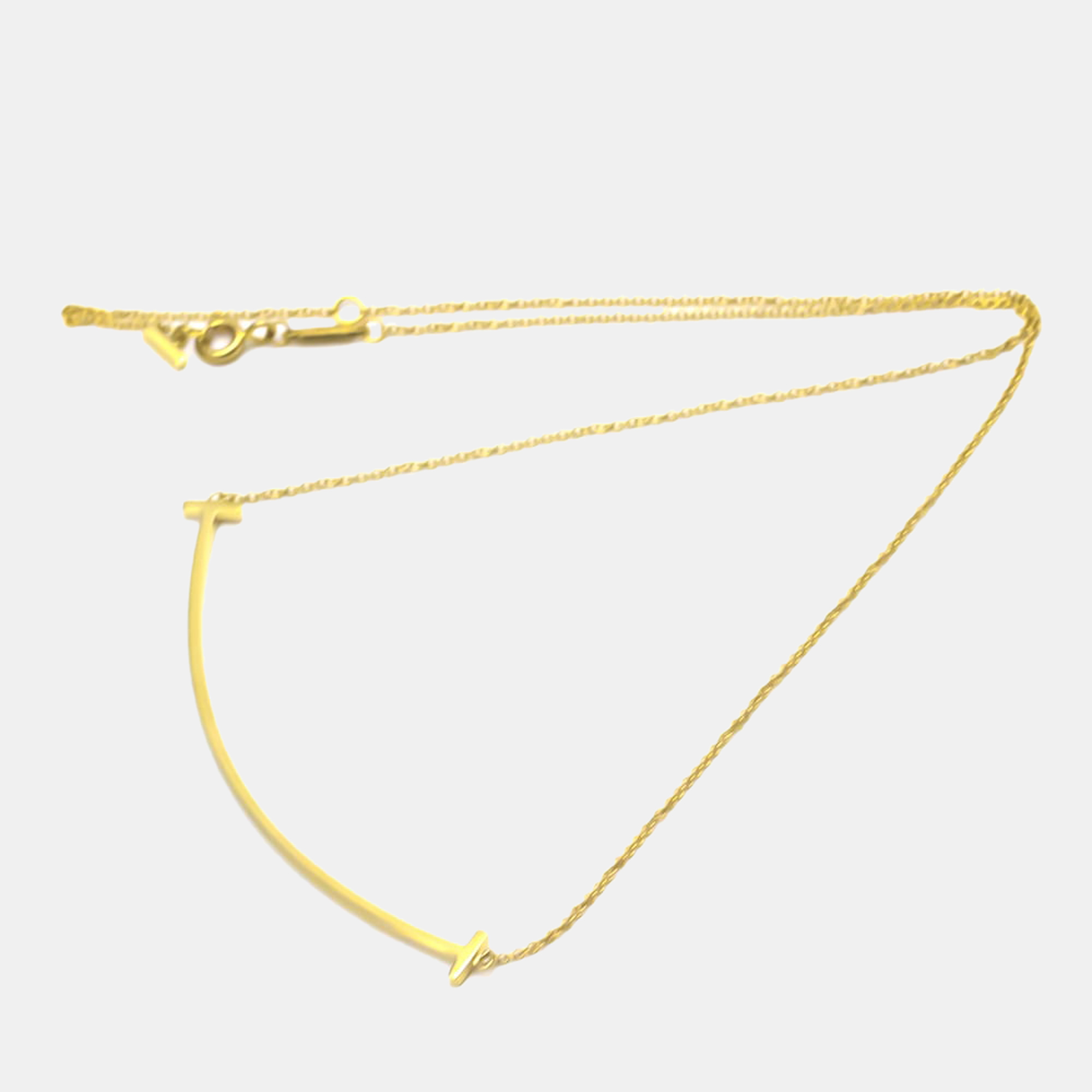 

Tiffany & Co. Tiffany T Smile Large 18K Yellow Gold Necklace